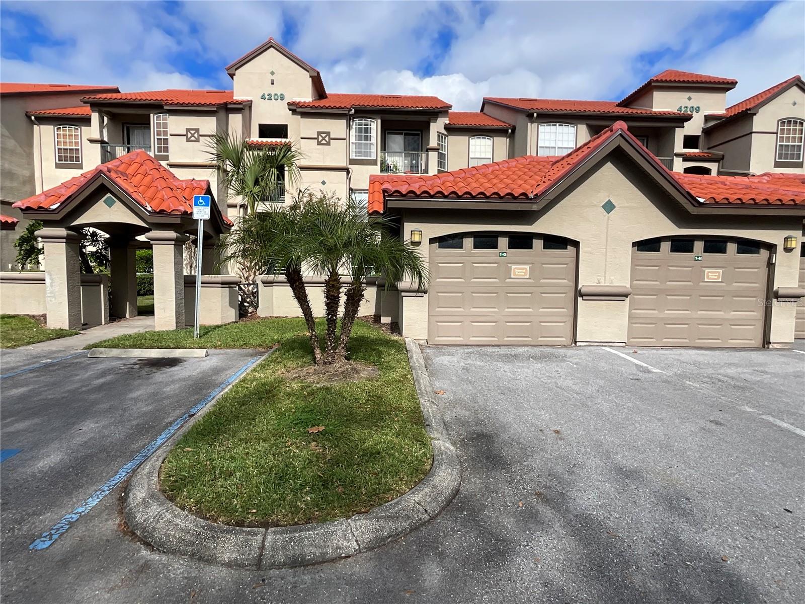 4209 WOODSTORKS WALK WAY #1111, LUTZ, FL, 33558