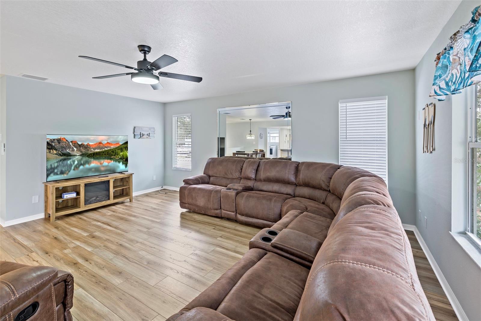 5553 DARLENE ST, WEEKI WACHEE, FL, 34607