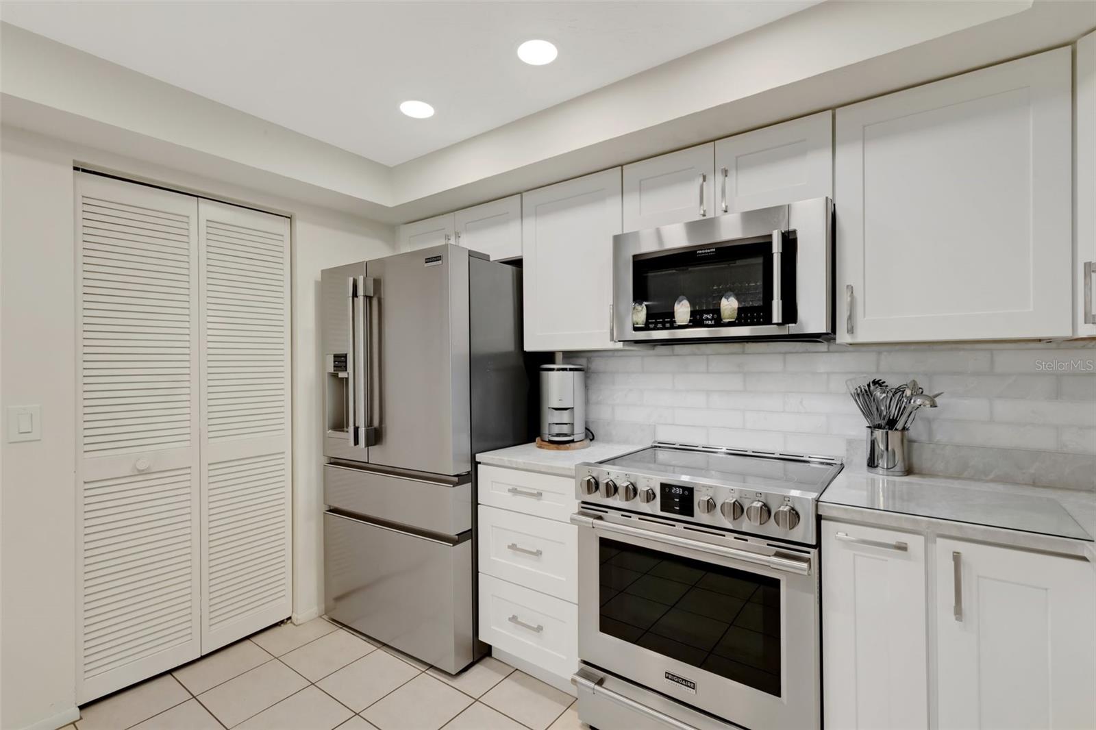 6462 WILD OAK BAY BLVD #247, BRADENTON, FL, 34210