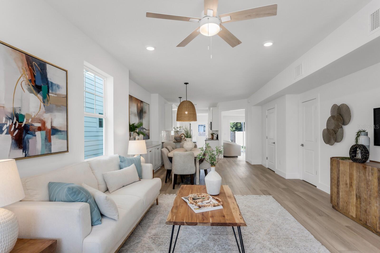 1910 N TAMPANIA AVE, TAMPA, FL, 33607