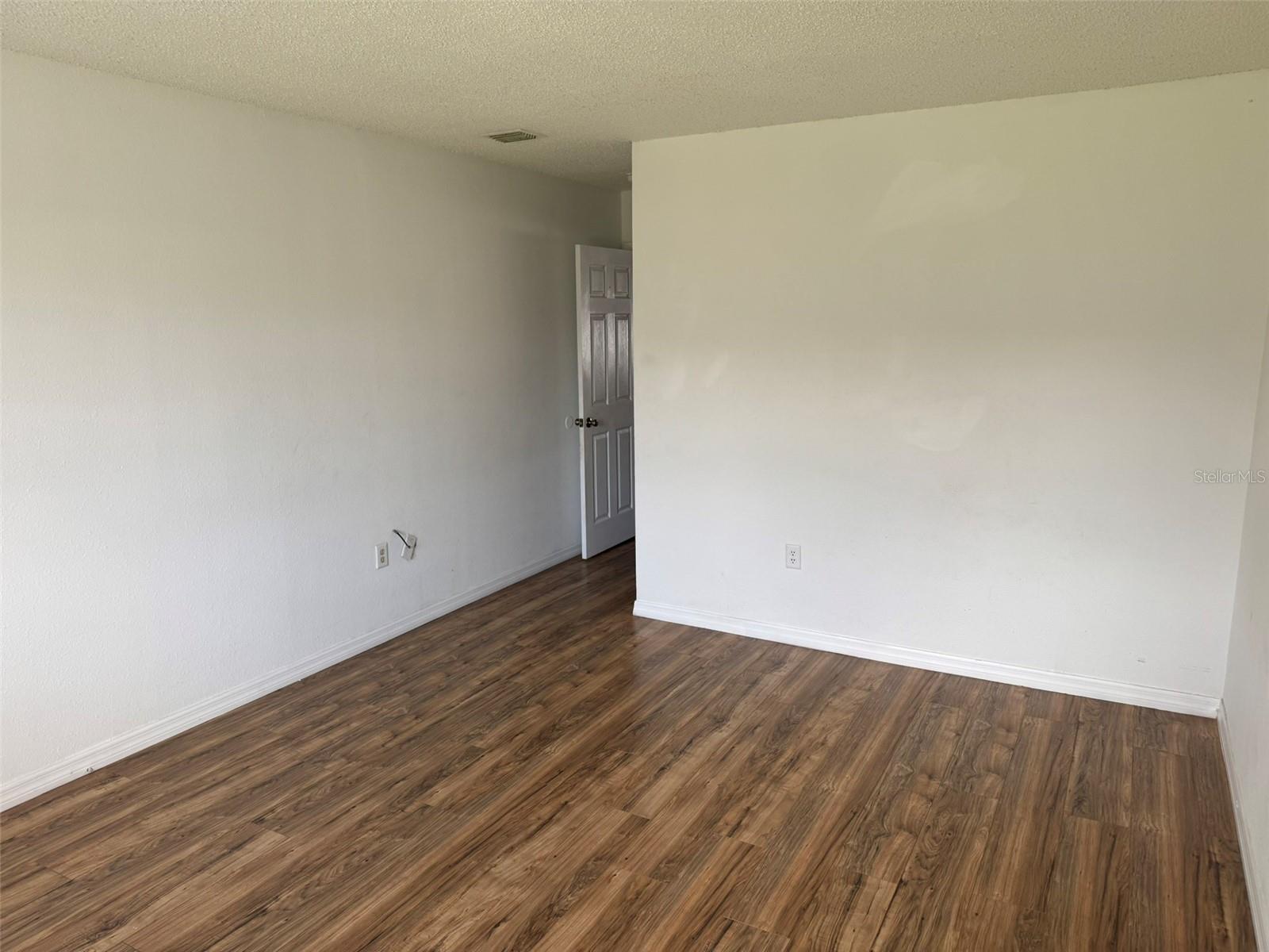 4405 S SEMORAN BLVD #5, ORLANDO, FL, 32822