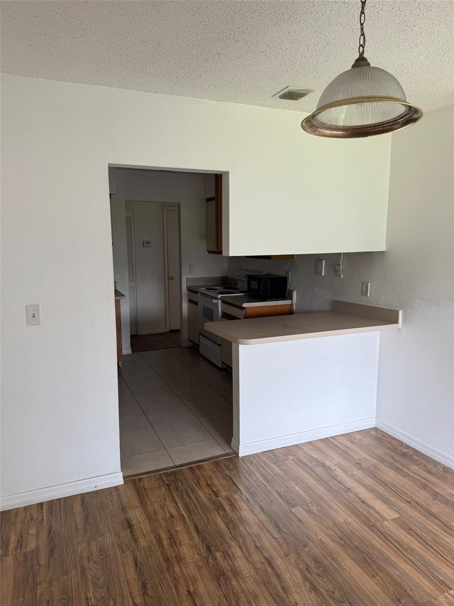 4405 S SEMORAN BLVD #5, ORLANDO, FL, 32822