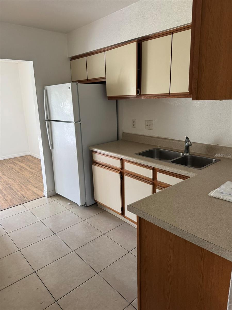 4405 S SEMORAN BLVD #5, ORLANDO, FL, 32822