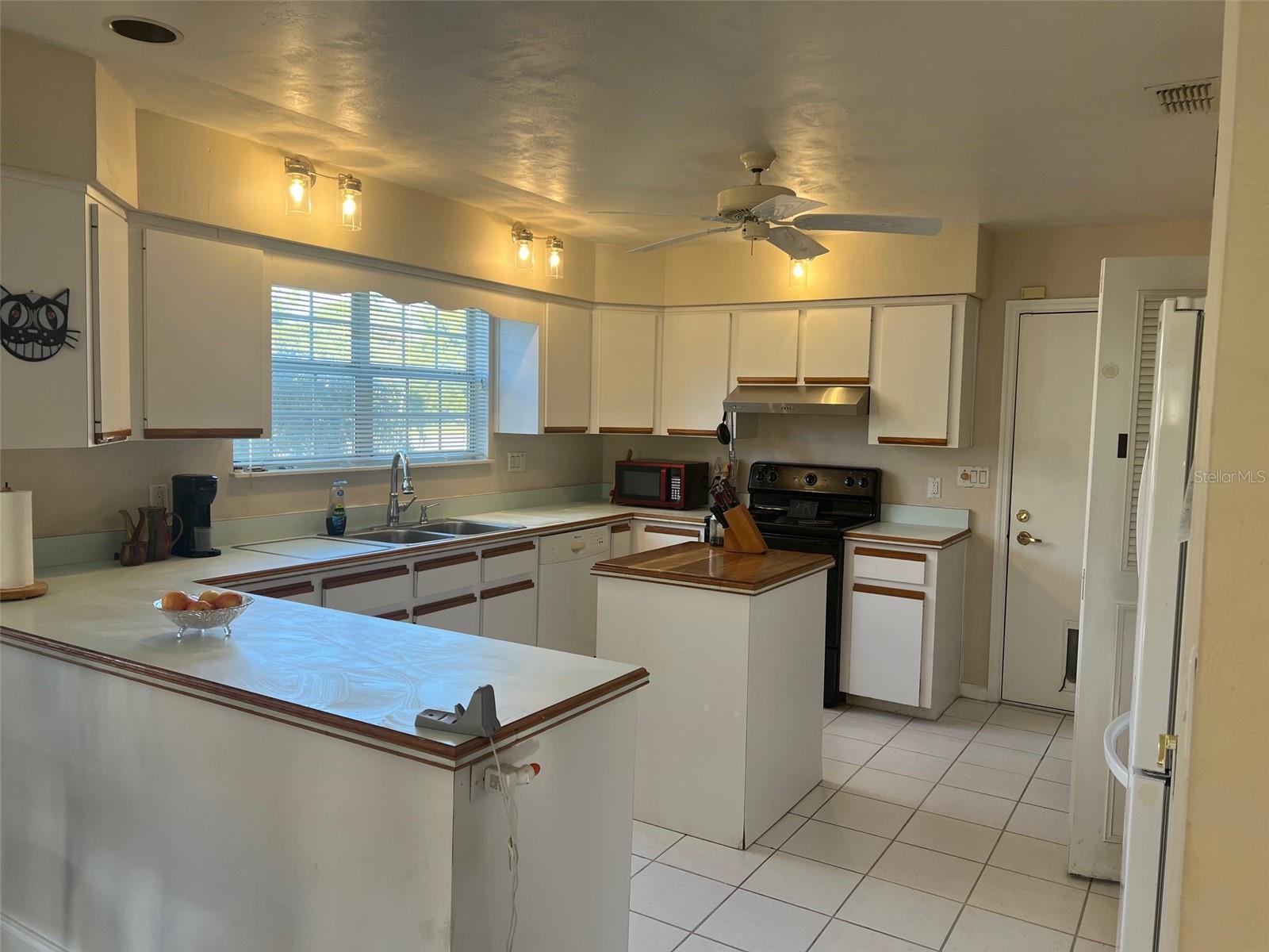 207 FAIRGREEN AVE, NEW SMYRNA BEACH, FL, 32168