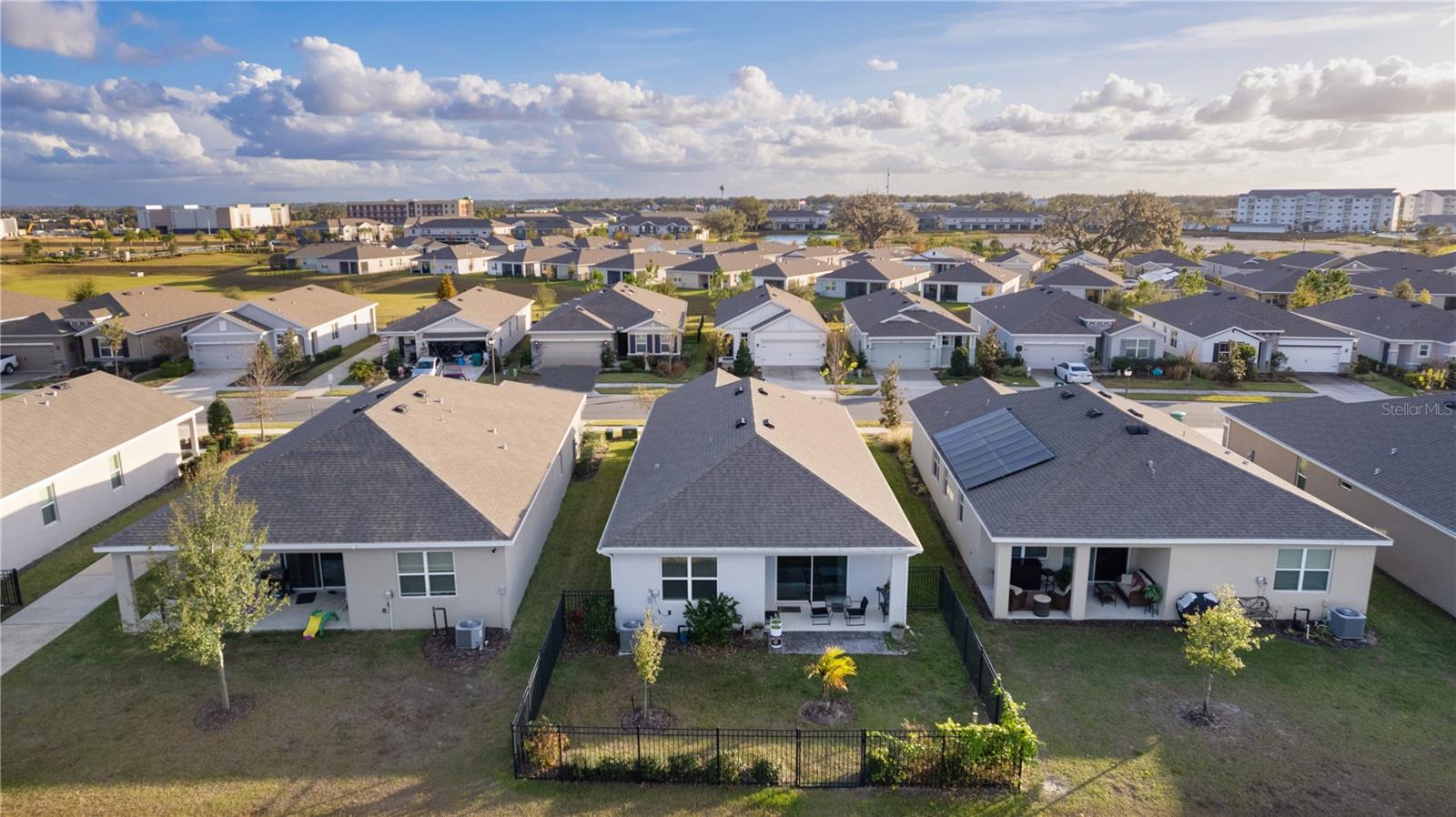 5300 SUNSHINE DR, WILDWOOD, FL, 34785