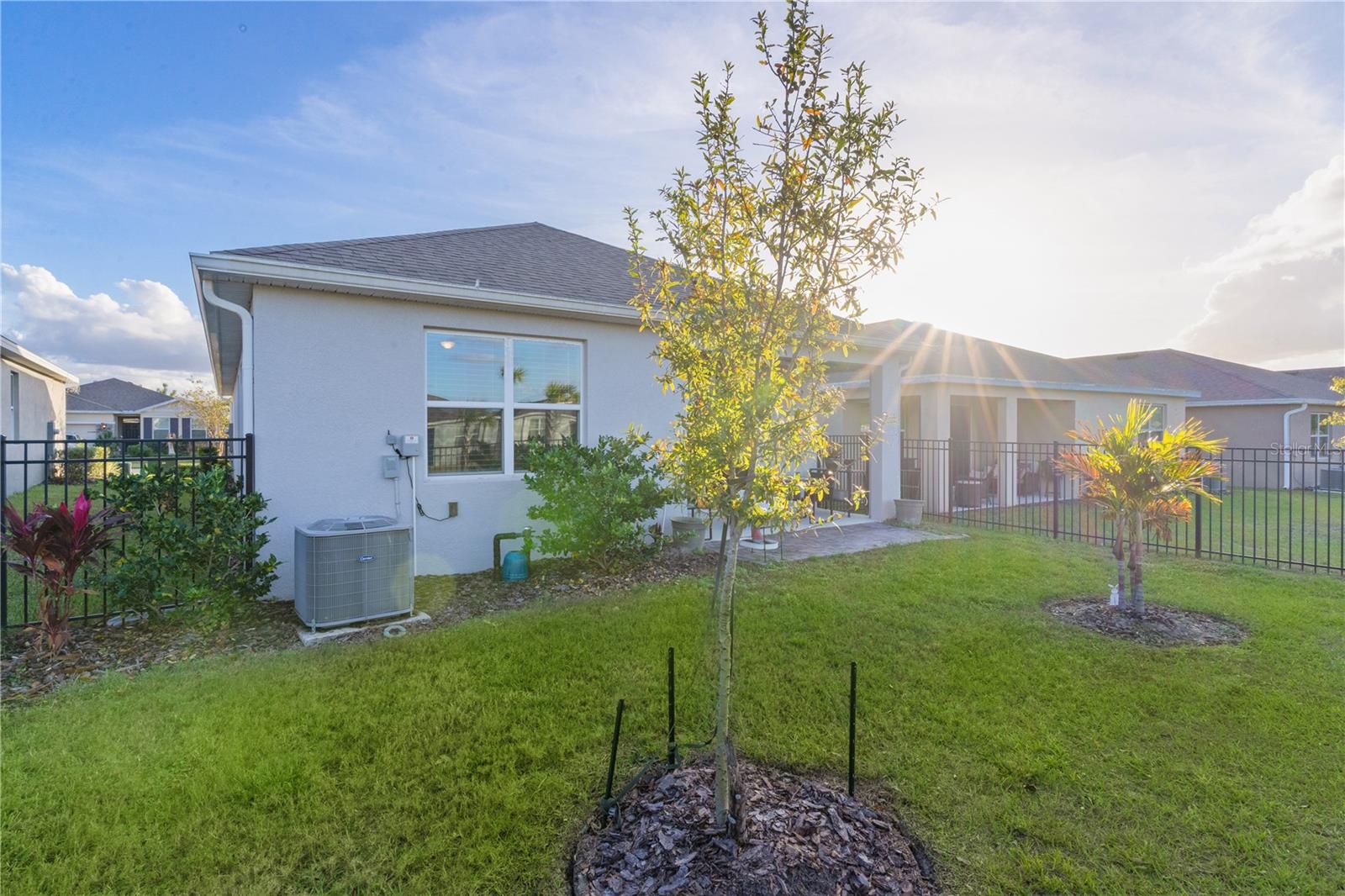 5300 SUNSHINE DR, WILDWOOD, FL, 34785