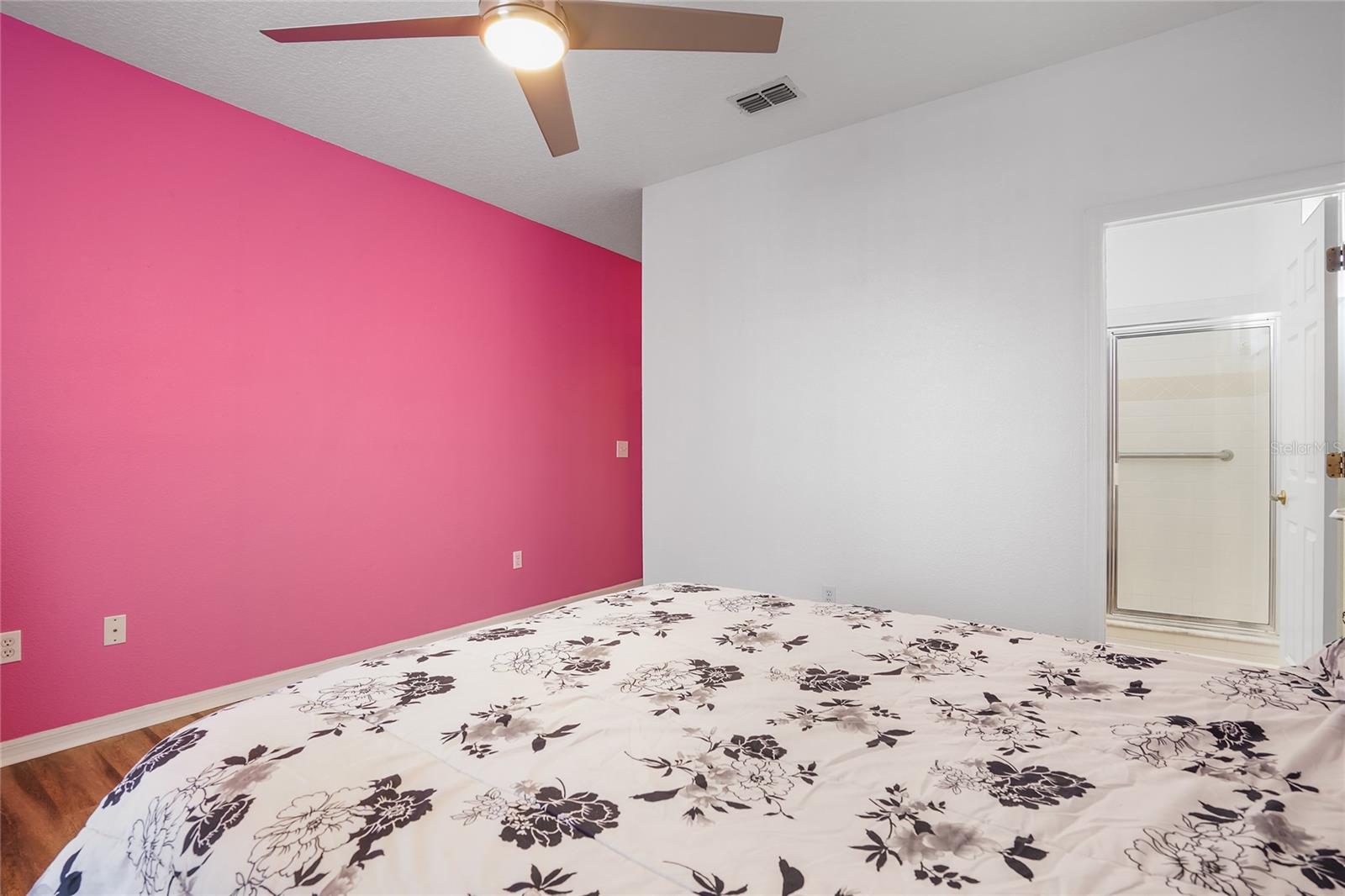 6212 ABBOTT STATION DR, ZEPHYRHILLS, FL, 33543