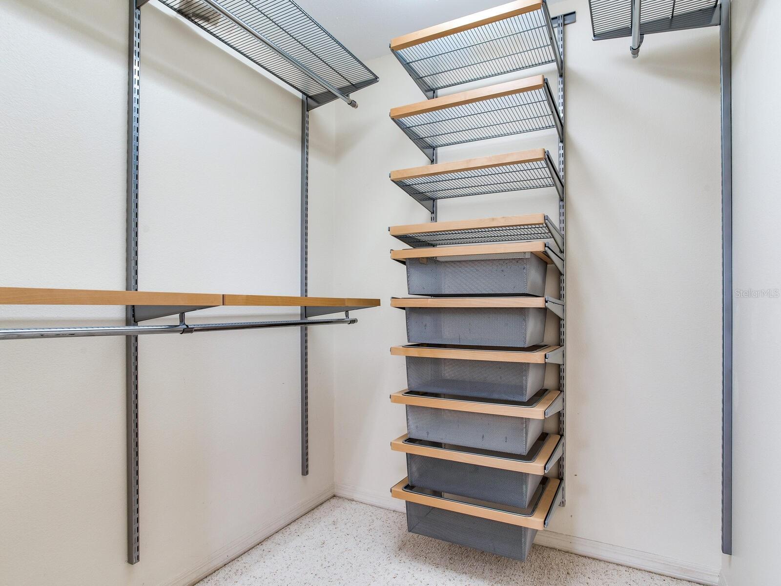 TB8331369 Property Photo