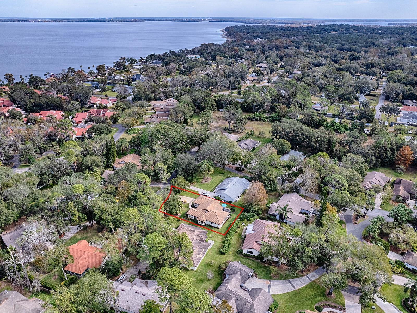 102 CEDAR WAY, YALAHA, FL, 34797