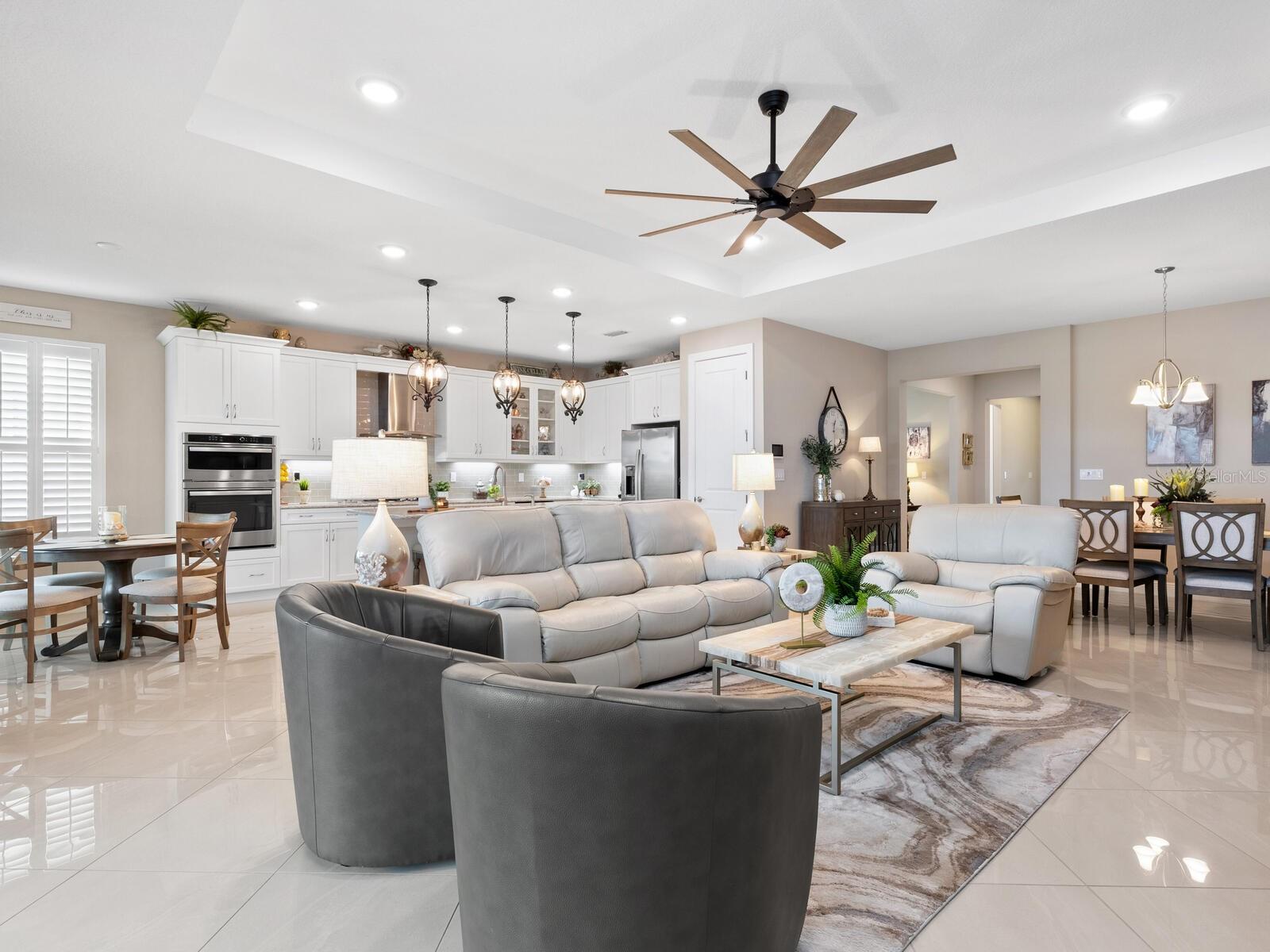 4925 SURFSIDE CIR, BRADENTON, FL, 34211