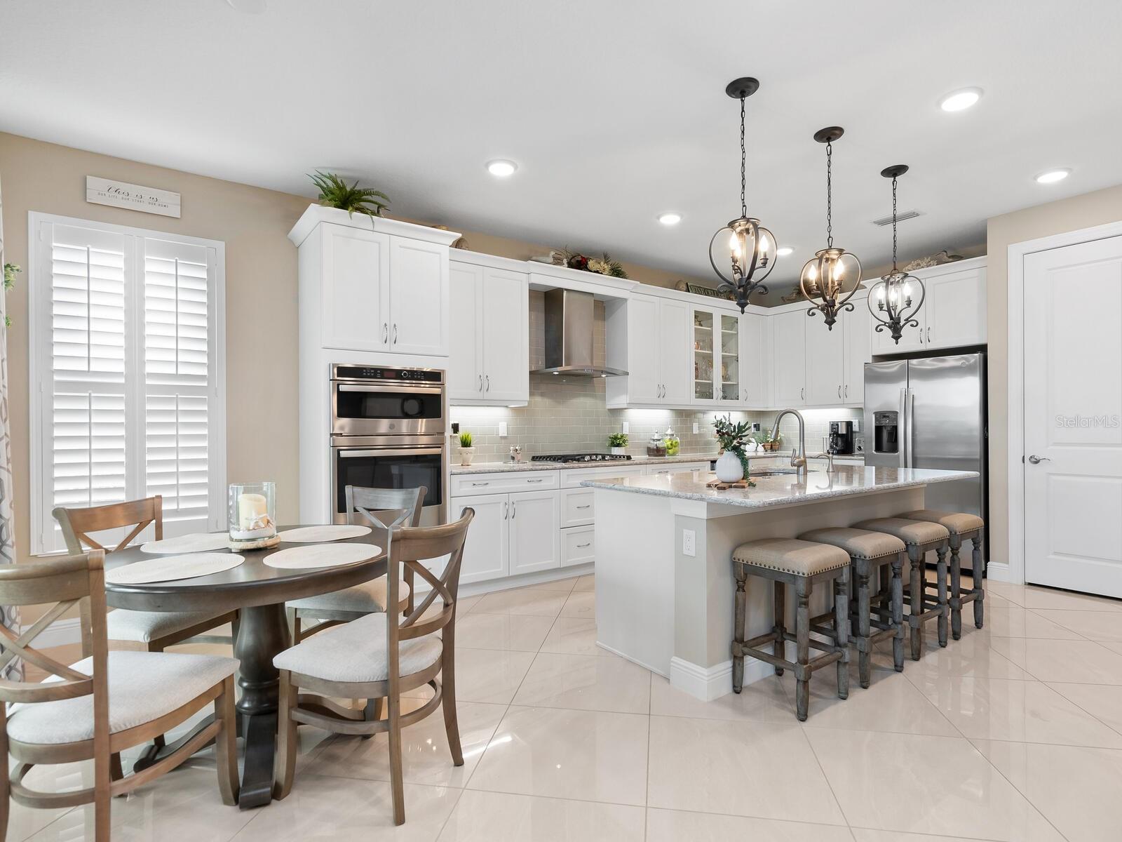 4925 SURFSIDE CIR, BRADENTON, FL, 34211