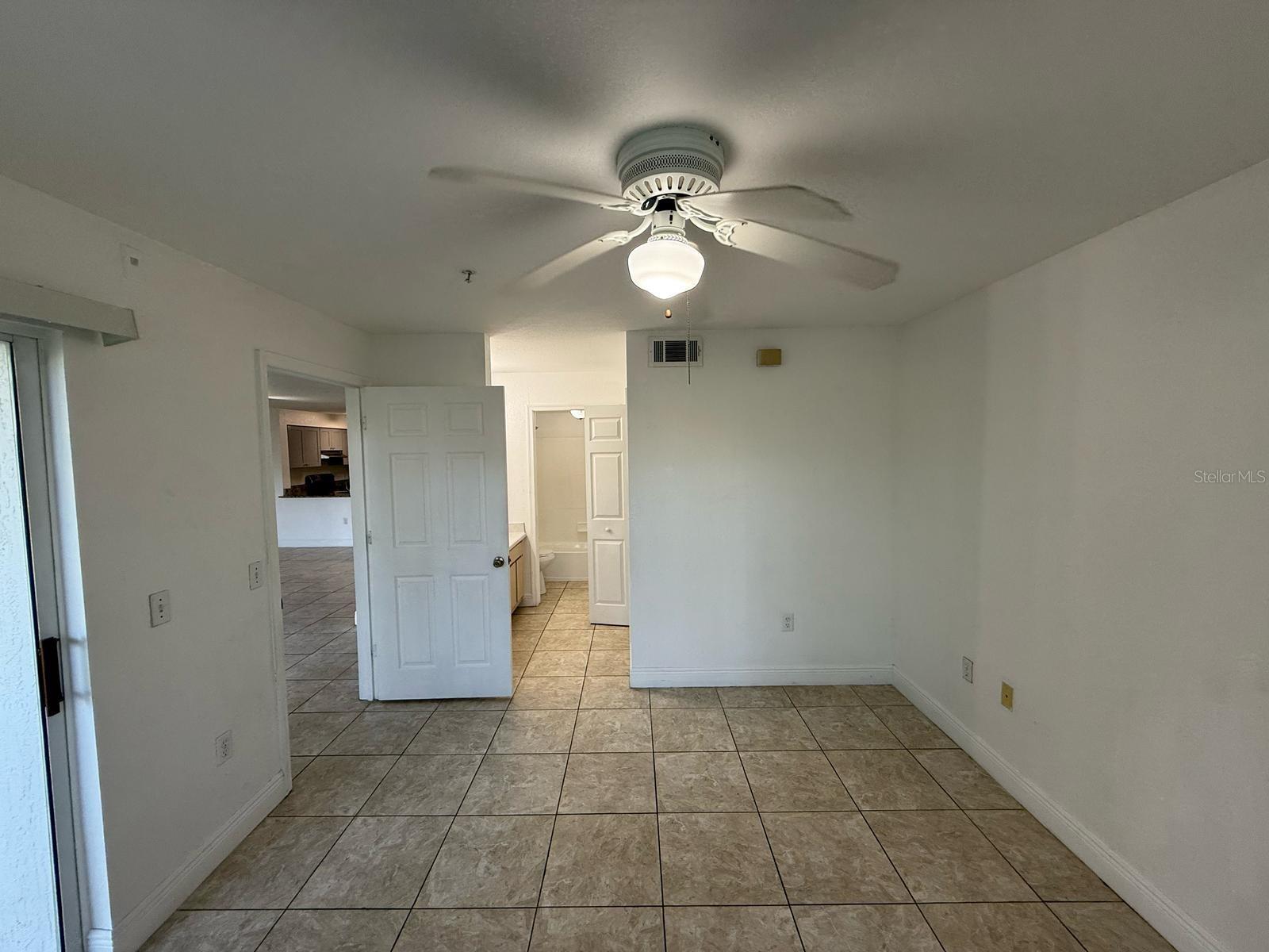 14001 FAIRWAY ISLAND DR #526, ORLANDO, FL, 32837