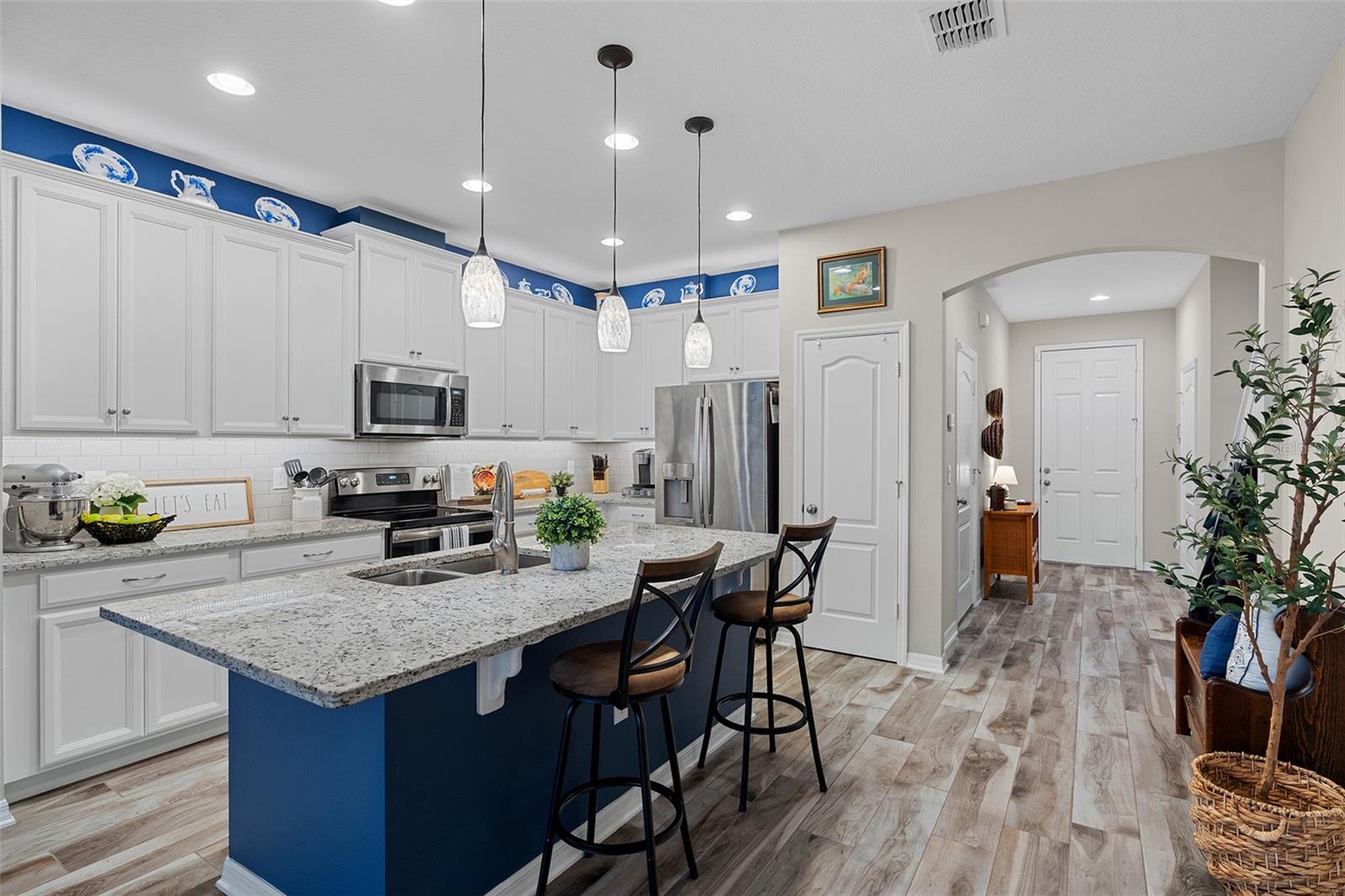 12066 WHITE WAVE POINT, ORLANDO, FL, 32828