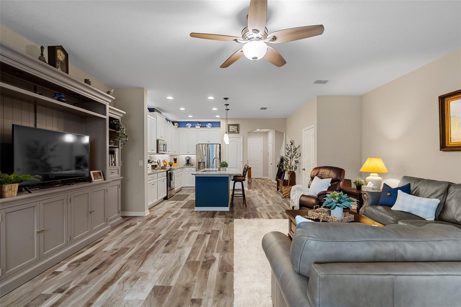 12066 WHITE WAVE POINT, ORLANDO, FL, 32828