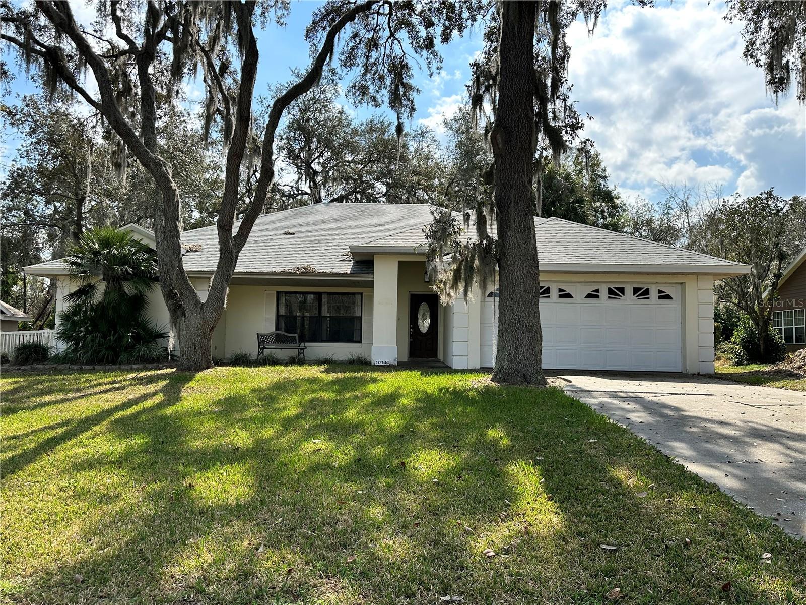 10144 SILVER BLUFF DR, LEESBURG, FL, 34788