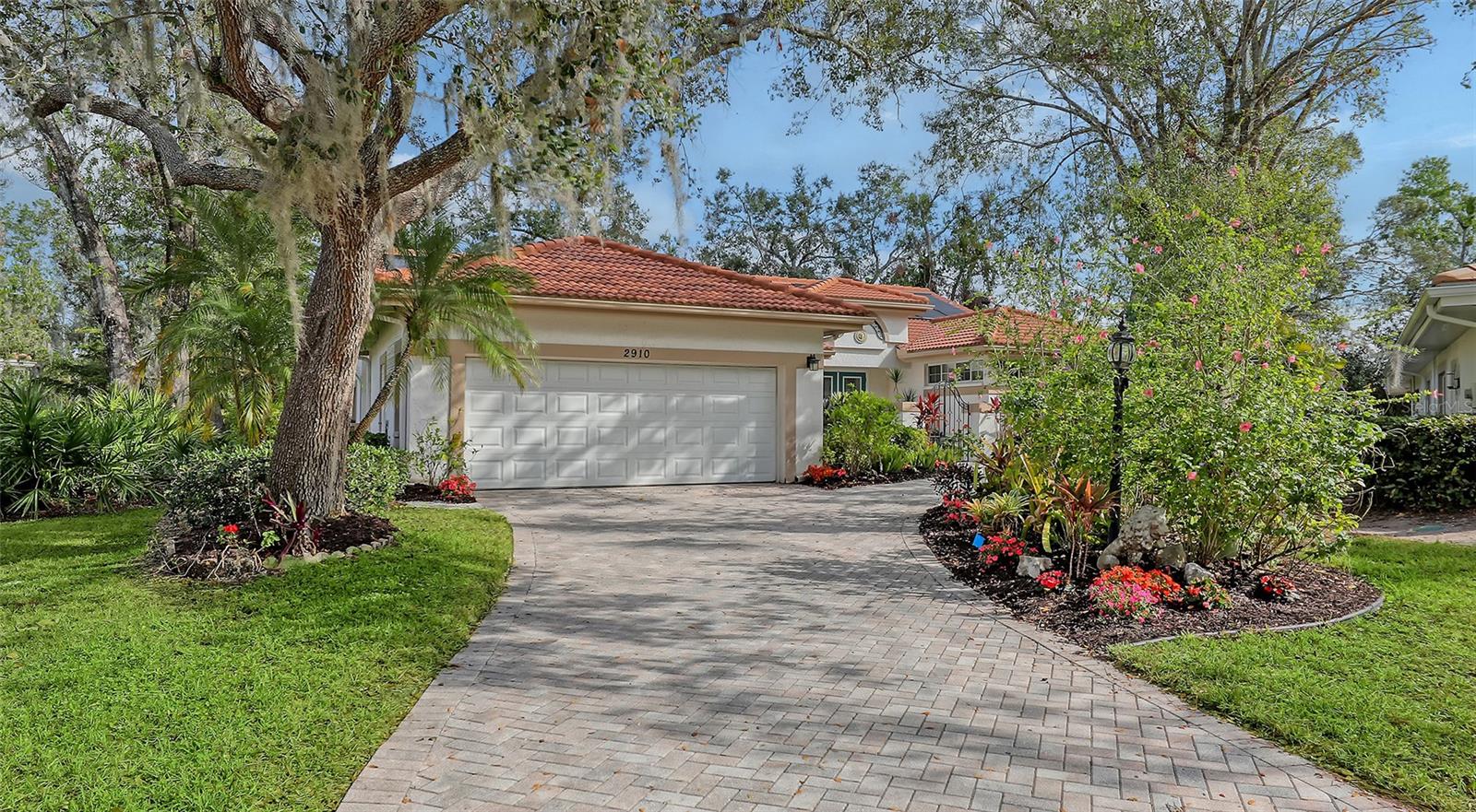 2910 LONGLEAT WOODS, SARASOTA, FL, 34235