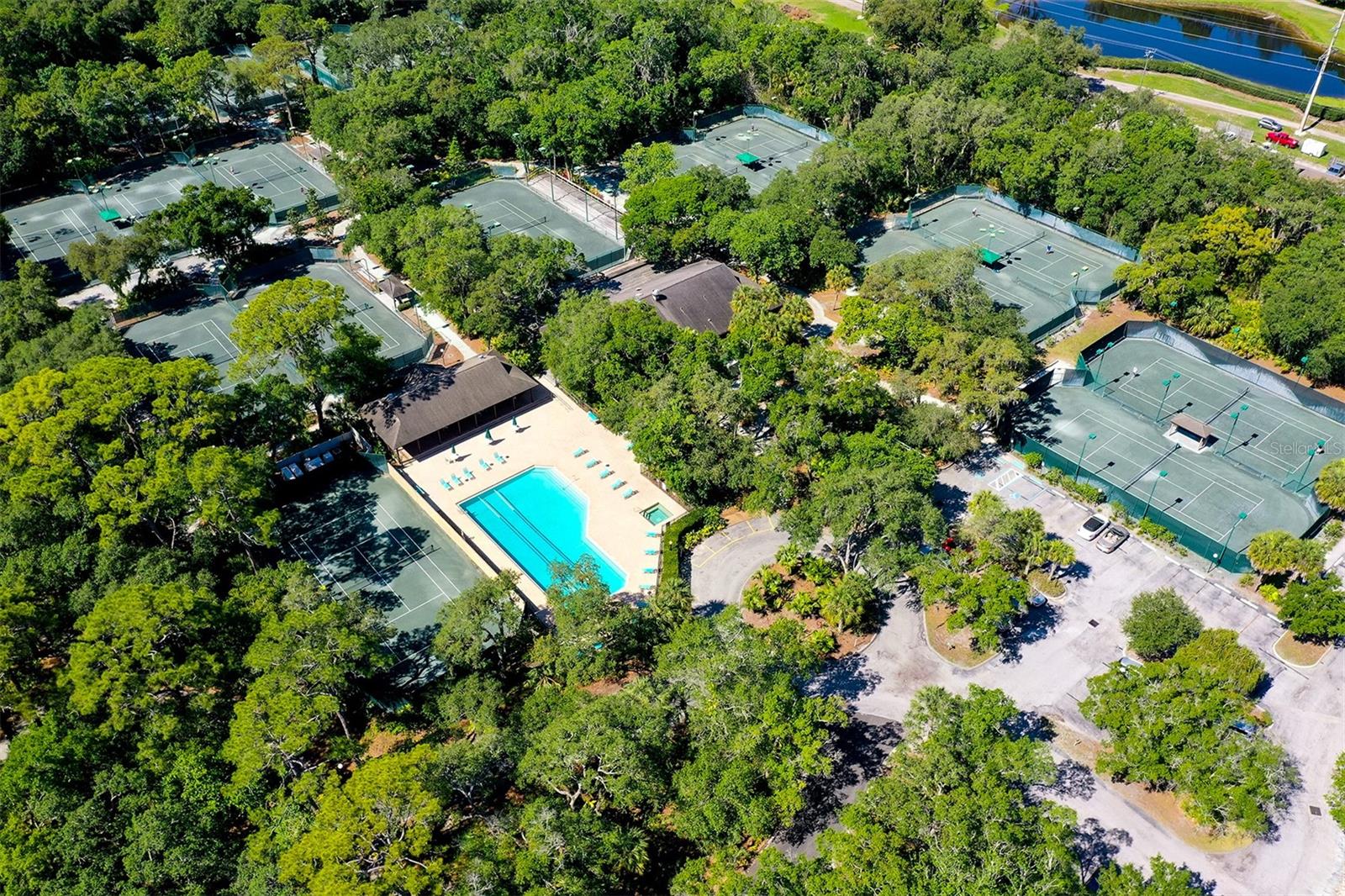 2910 LONGLEAT WOODS, SARASOTA, FL, 34235