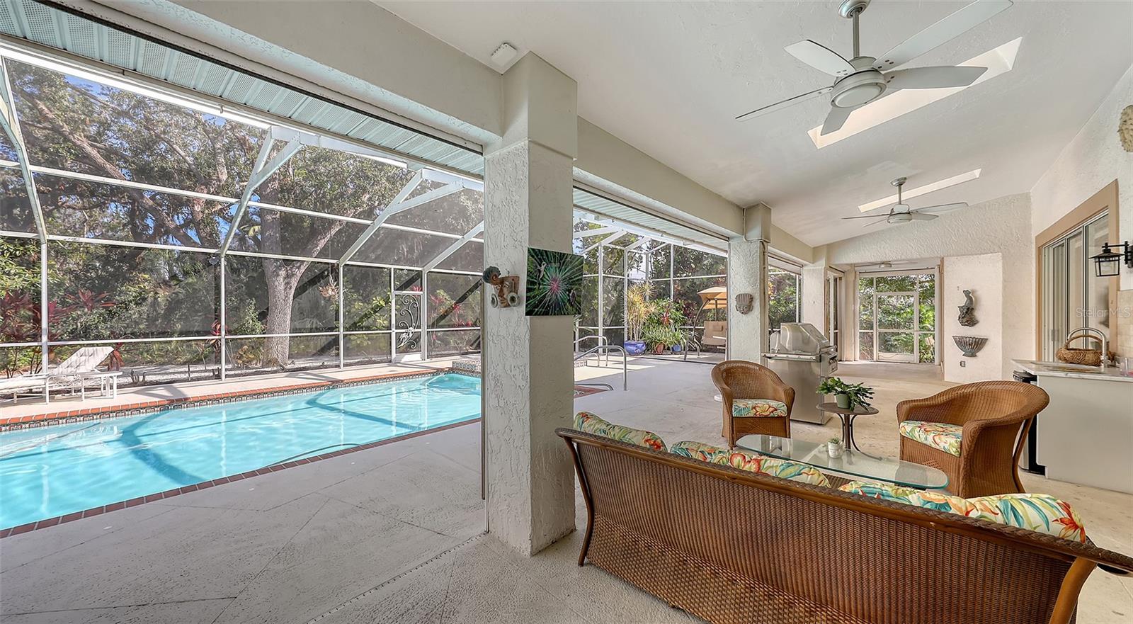 2910 LONGLEAT WOODS, SARASOTA, FL, 34235