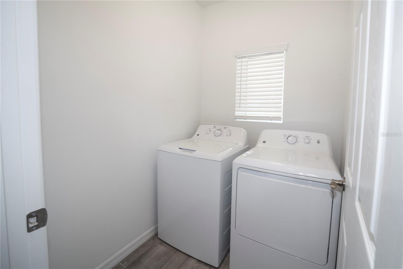 1424 SUNSET PRESERVE WAY, PORT CHARLOTTE, FL, 33953