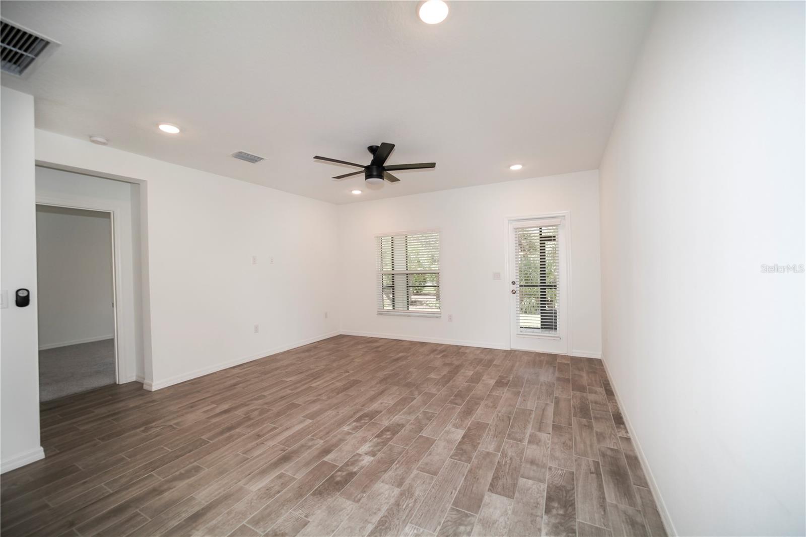 1424 SUNSET PRESERVE WAY, PORT CHARLOTTE, FL, 33953