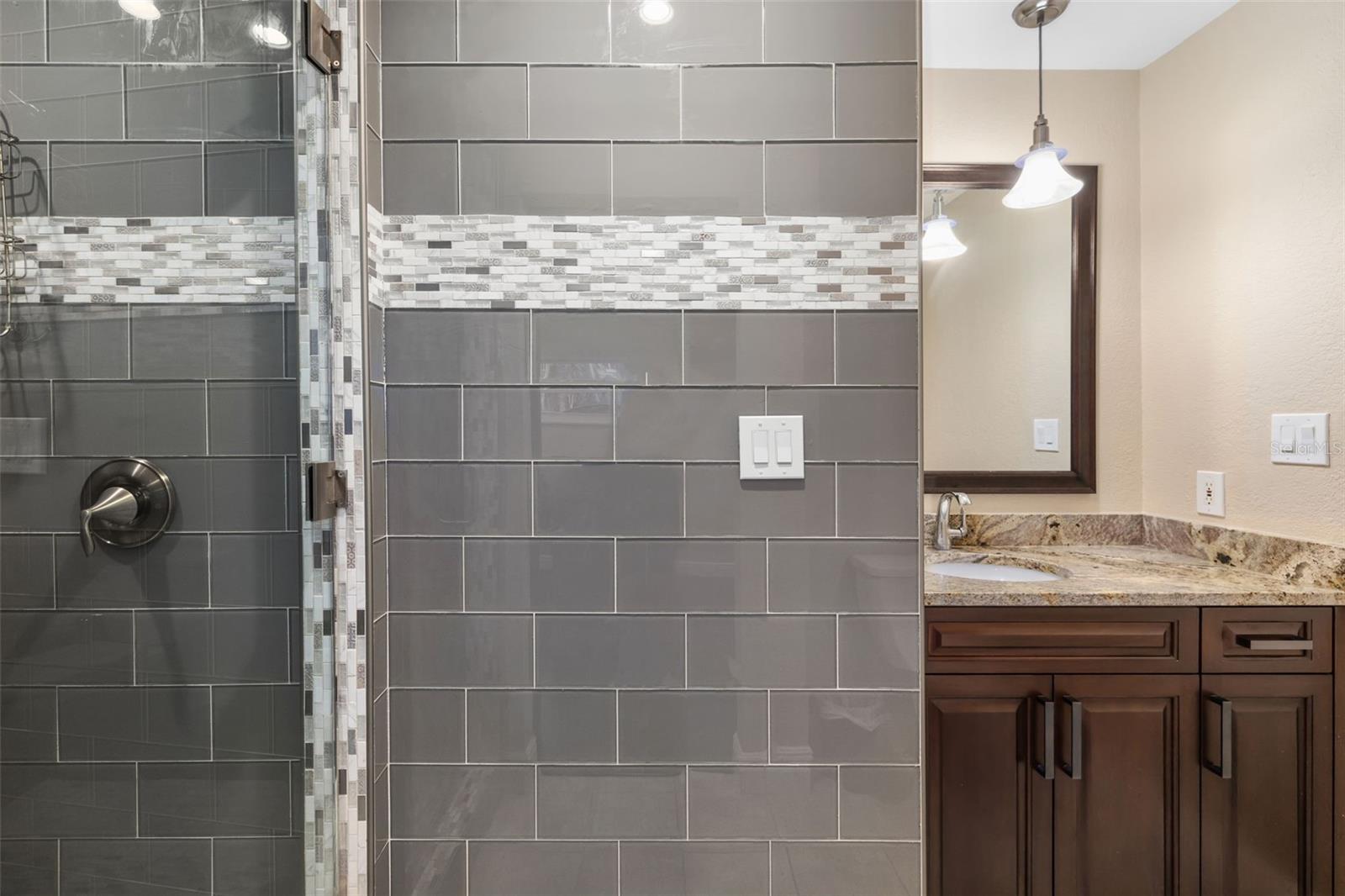 10204 46TH AVE W, BRADENTON, FL, 34210