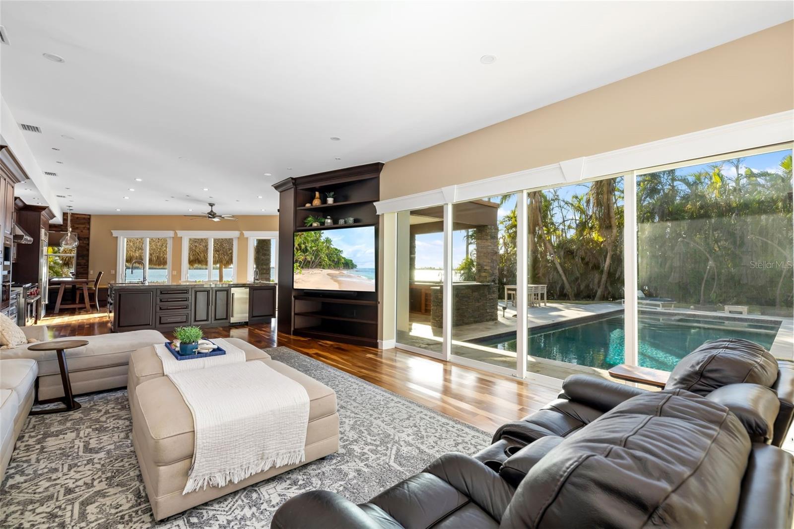 10204 46TH AVE W, BRADENTON, FL, 34210