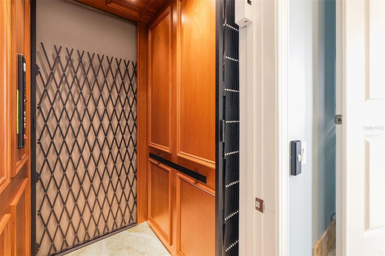 10204 46TH AVE W, BRADENTON, FL, 34210