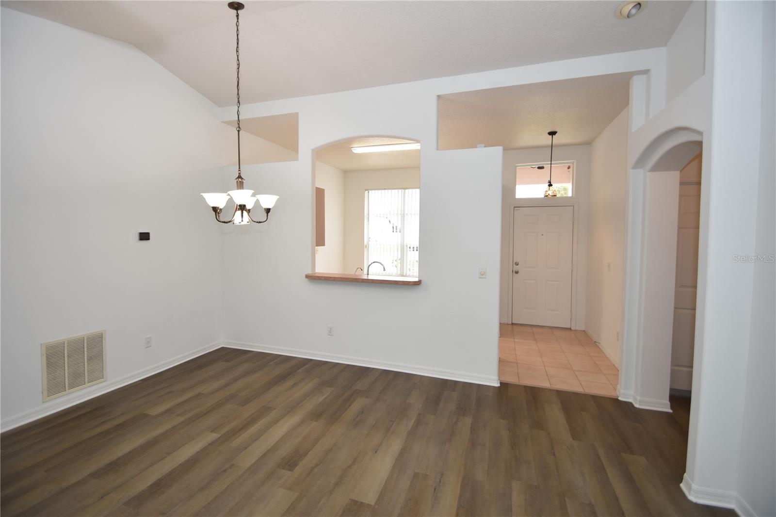 13 BUD SHIRE LN, PALM COAST, FL, 32137