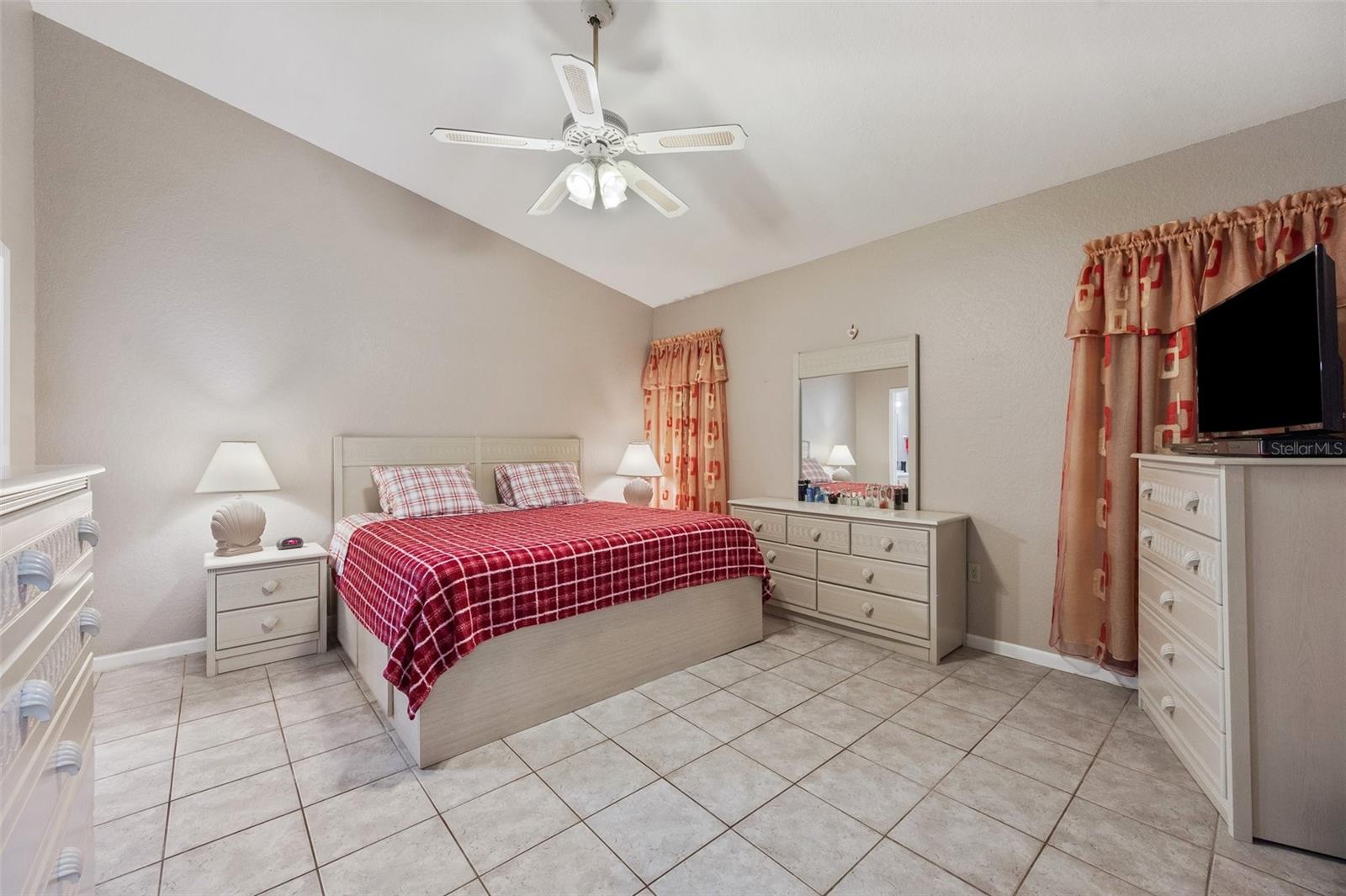 714 CHARLOTTE AVE, TARPON SPRINGS, FL, 34689
