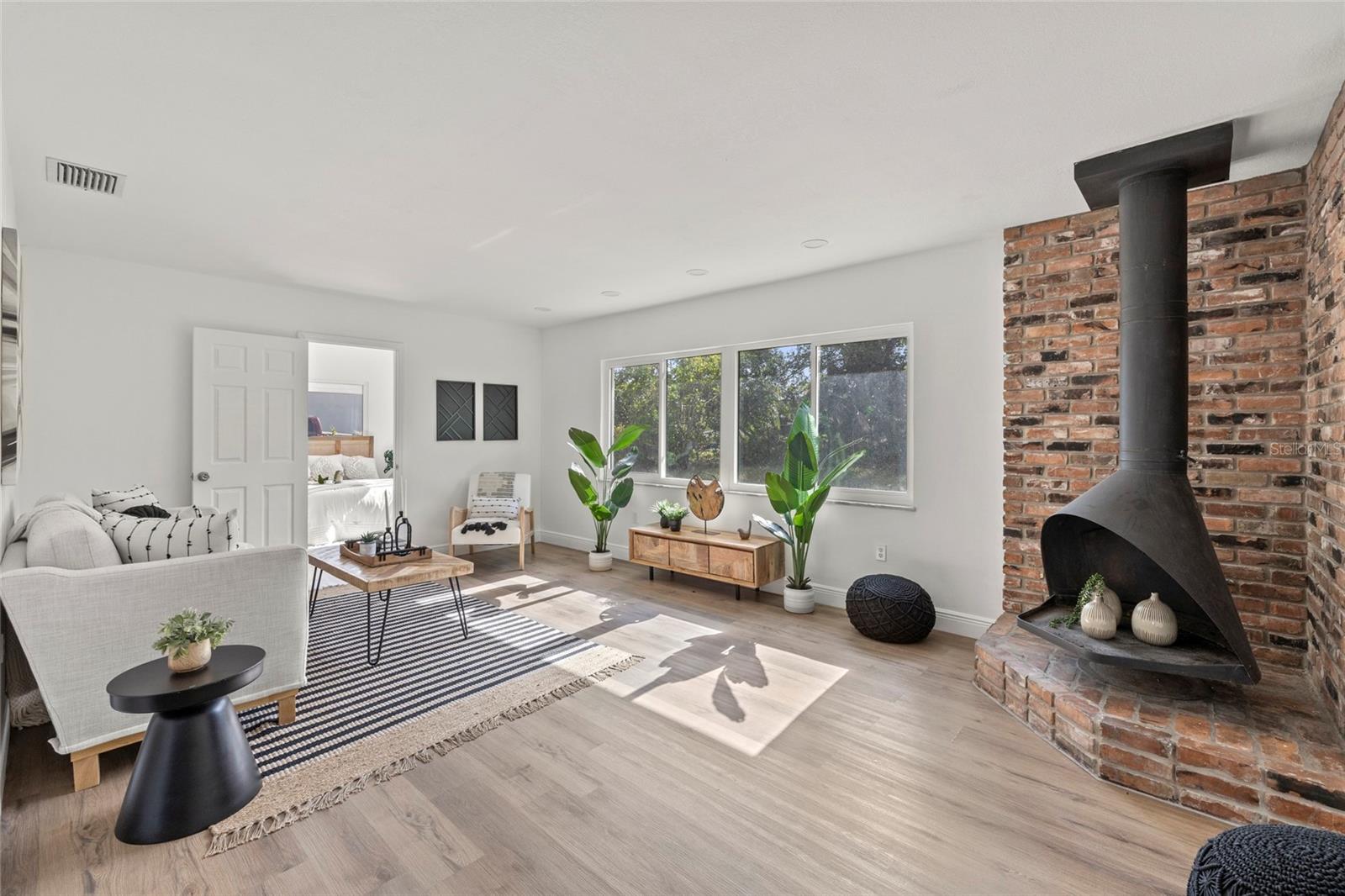 A4632927 Property Photo