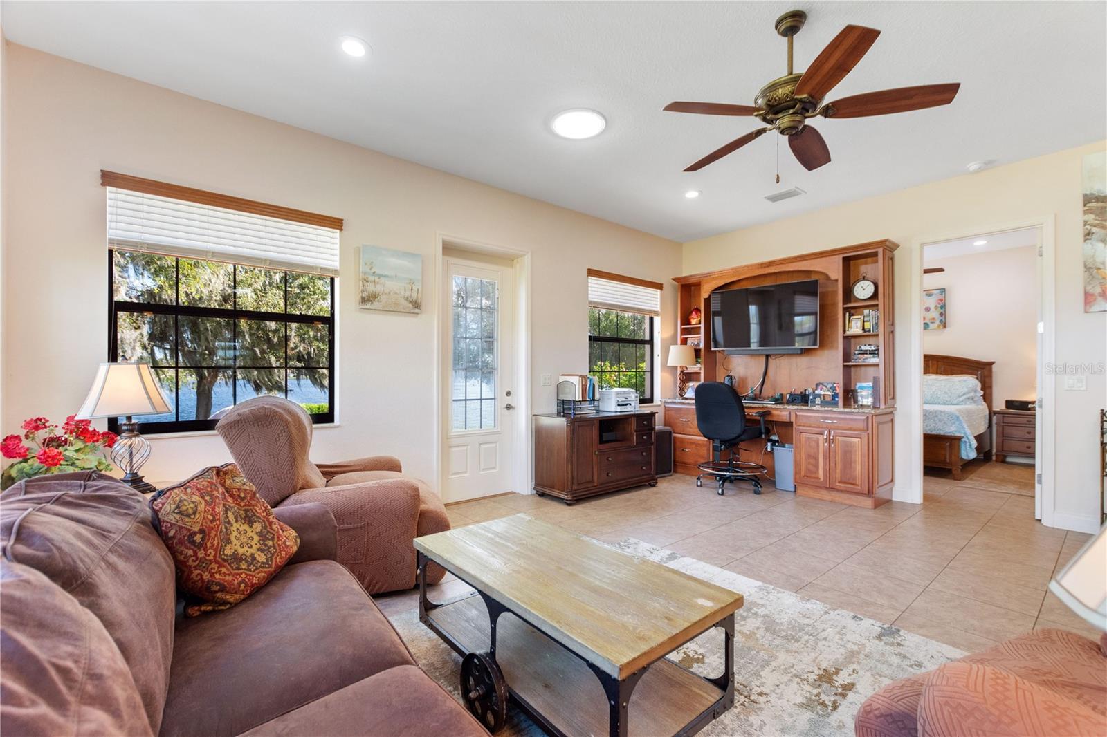 543 NARROW POND RD, POLK CITY, FL, 33868