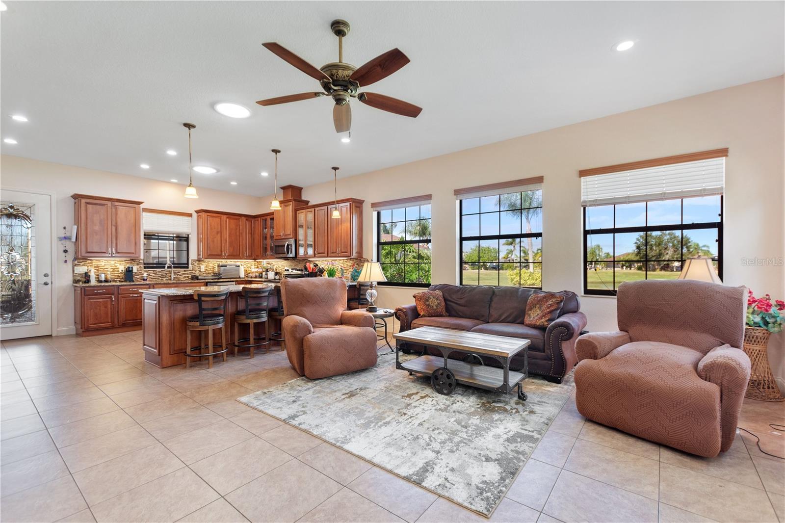 543 NARROW POND RD, POLK CITY, FL, 33868