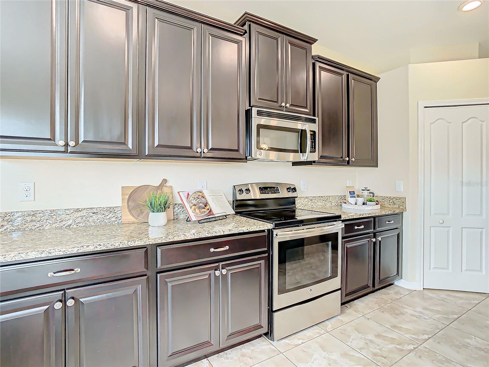 13836 NEWPORT SHORES DR, HUDSON, FL, 34669