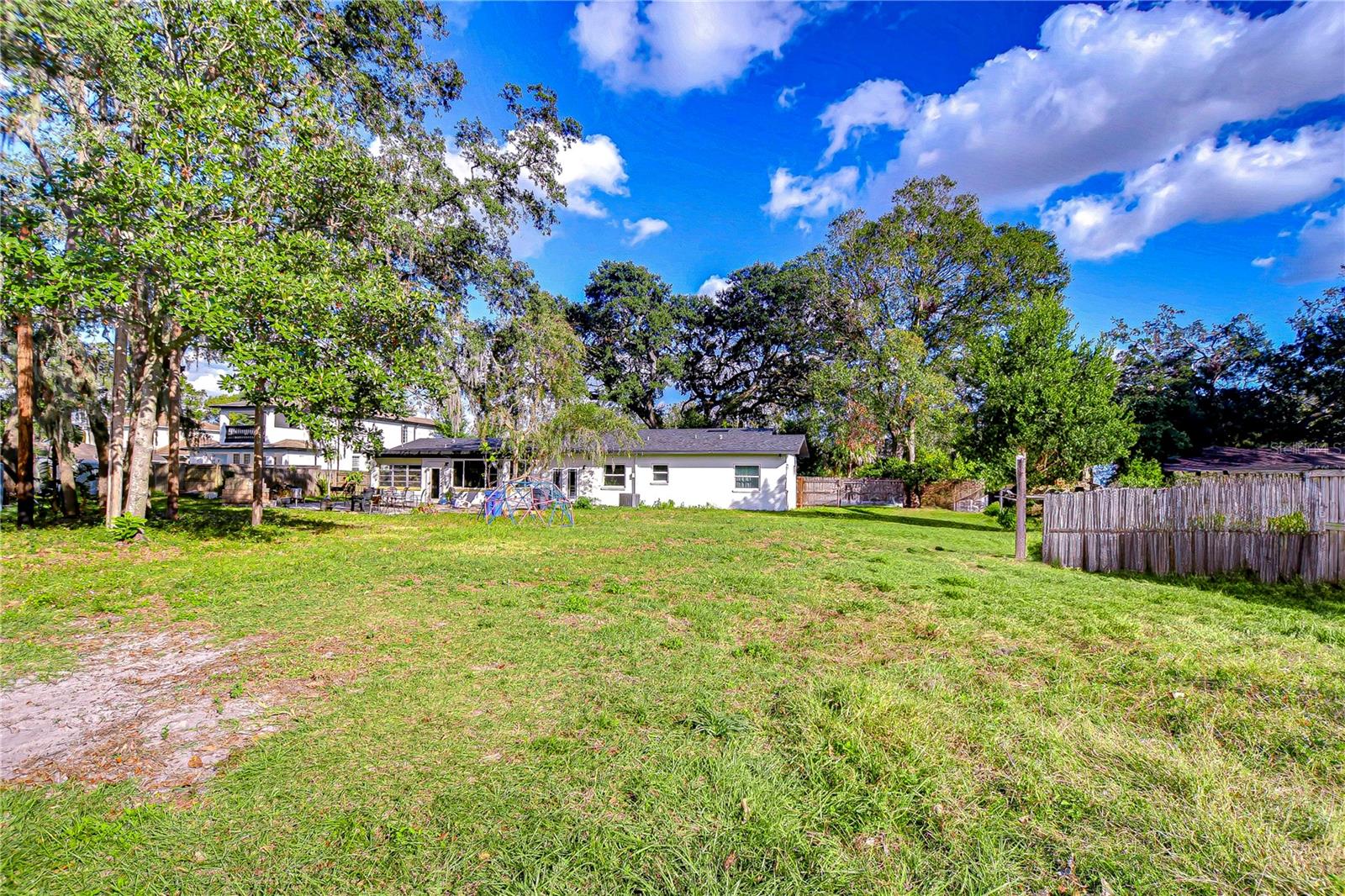 12910 FOREST HILLS DR, TAMPA, FL, 33612