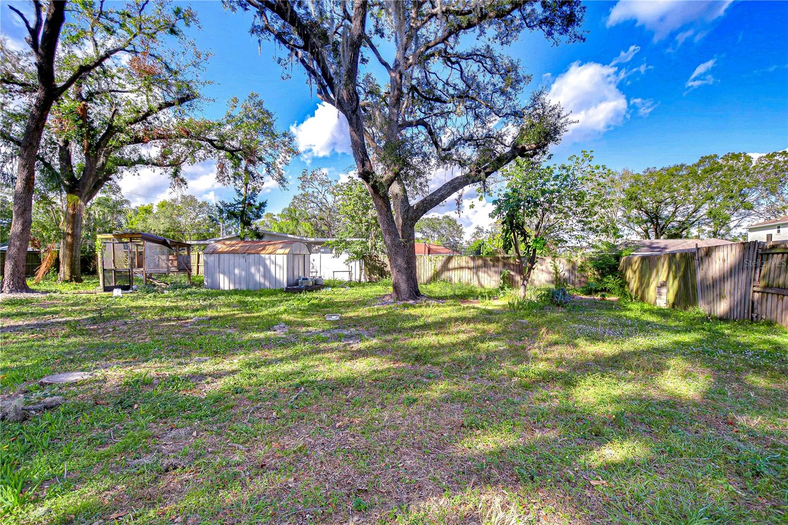 12910 FOREST HILLS DR, TAMPA, FL, 33612