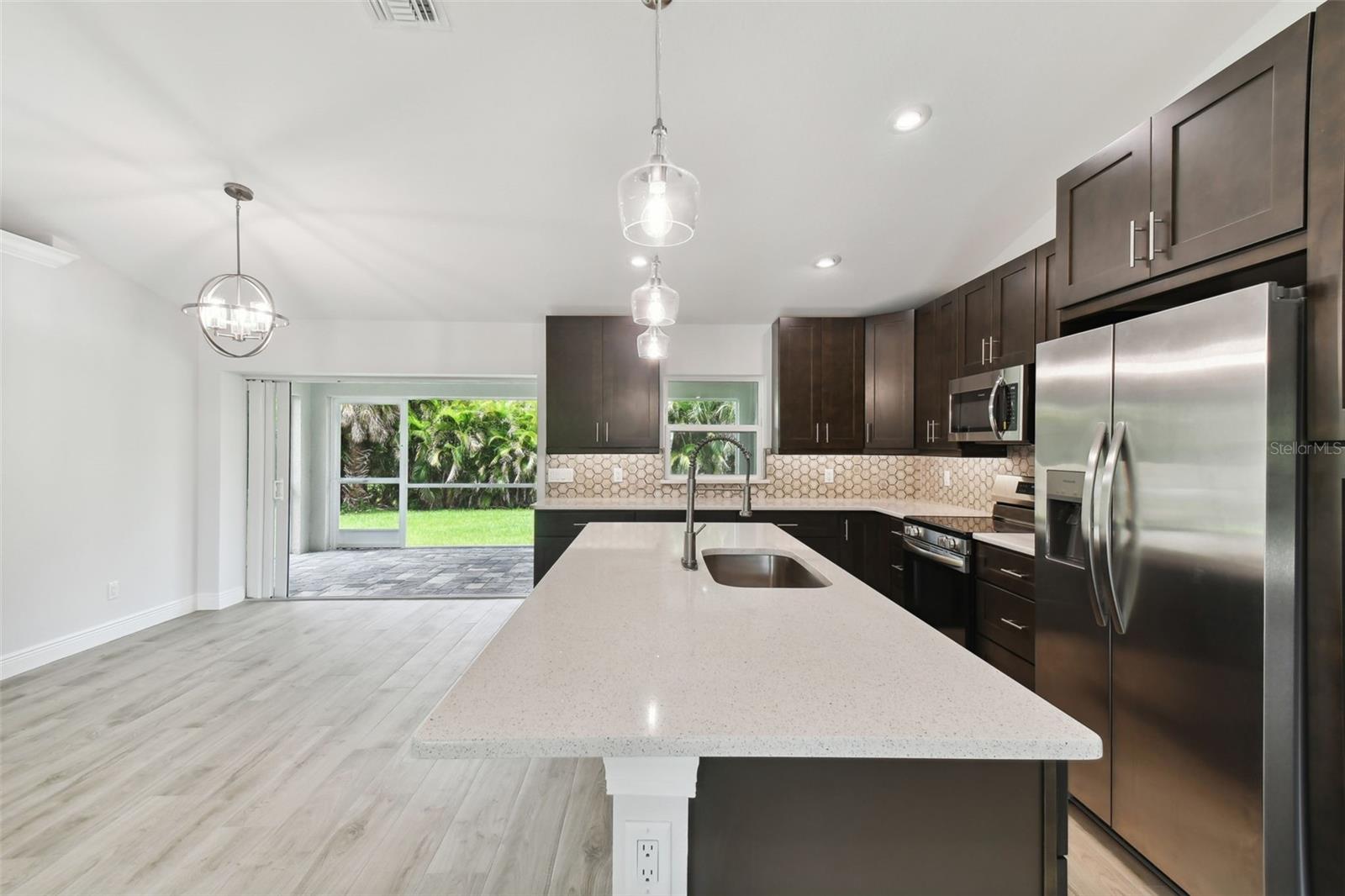 18854 ACKERMAN AVE, PORT CHARLOTTE, FL, 33948