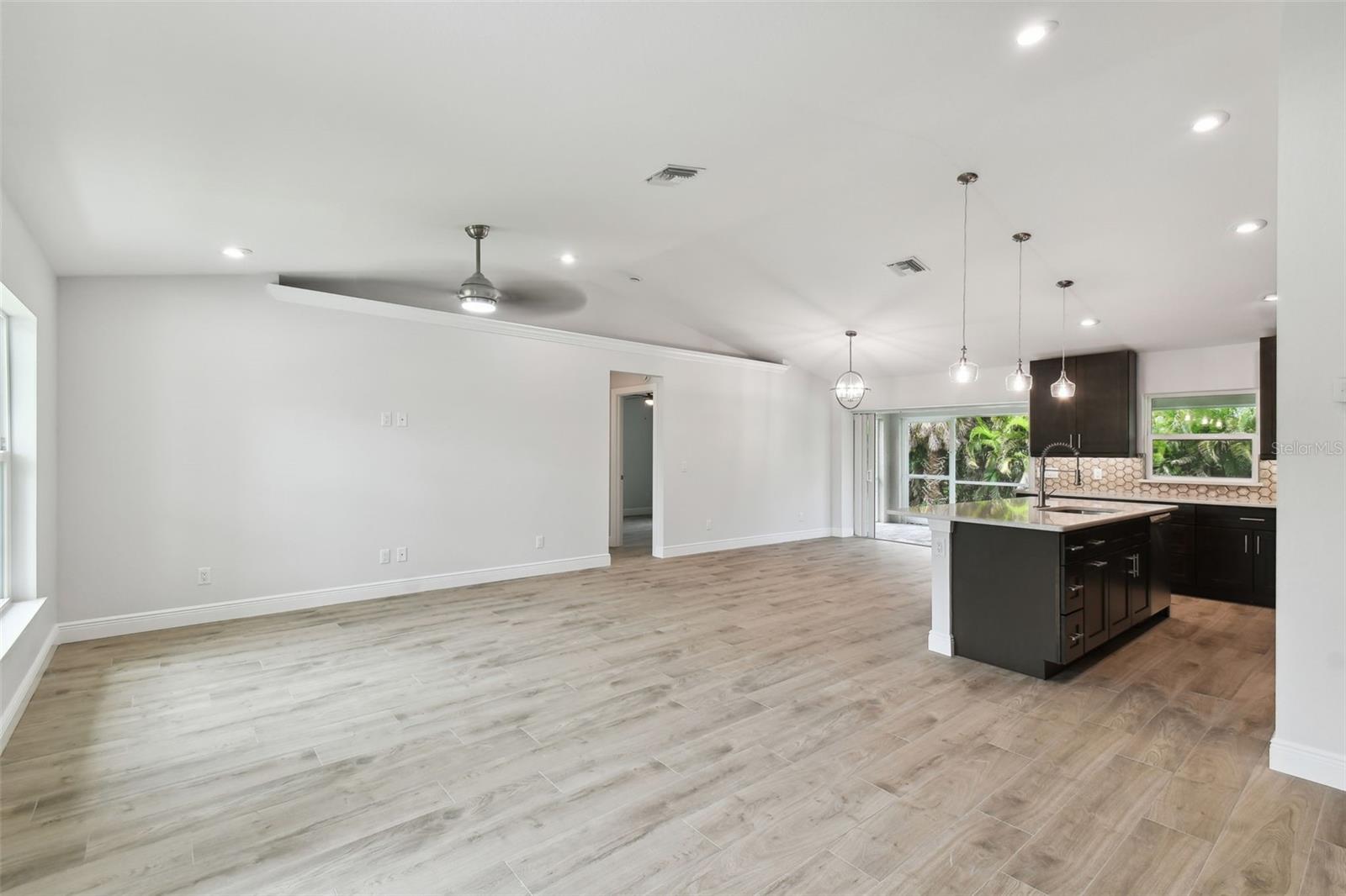 18854 ACKERMAN AVE, PORT CHARLOTTE, FL, 33948