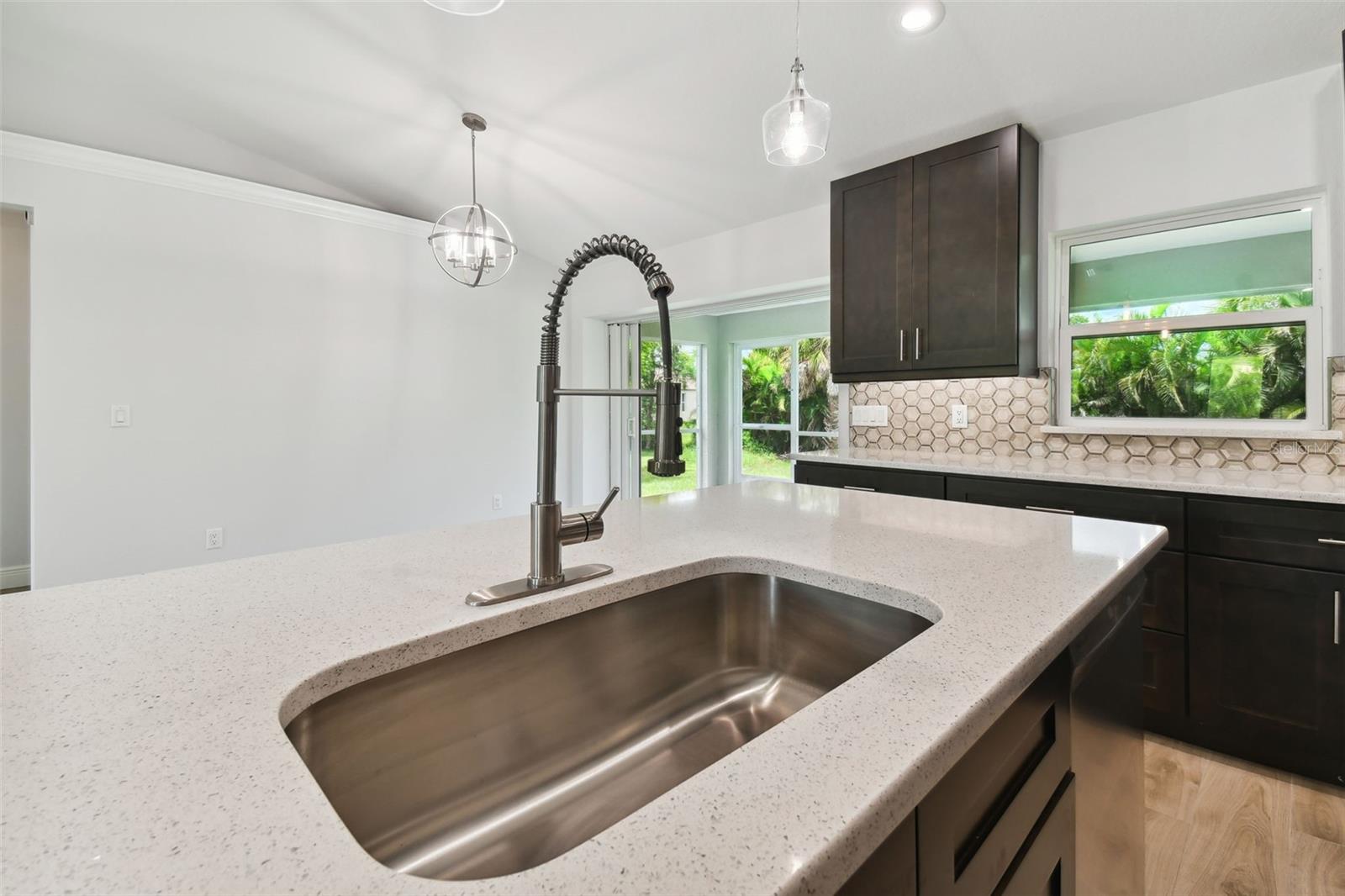 18854 ACKERMAN AVE, PORT CHARLOTTE, FL, 33948