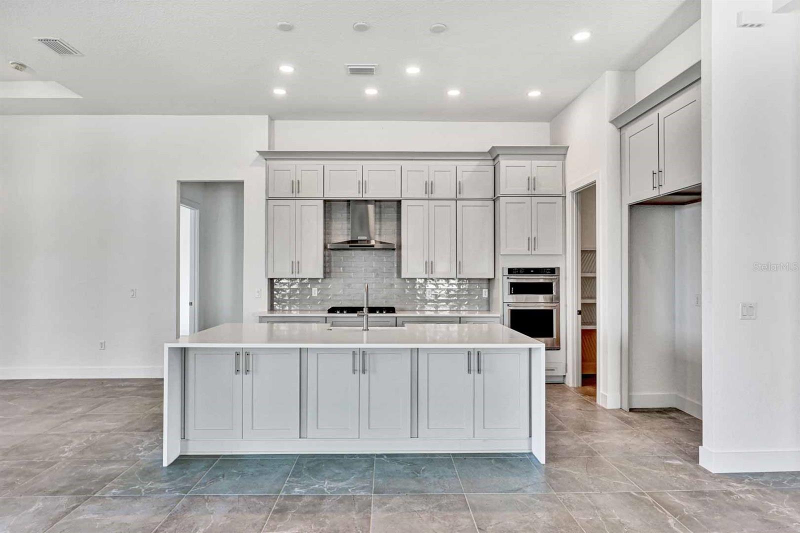 8035 REDONDA LOOP, BRADENTON, FL, 34202