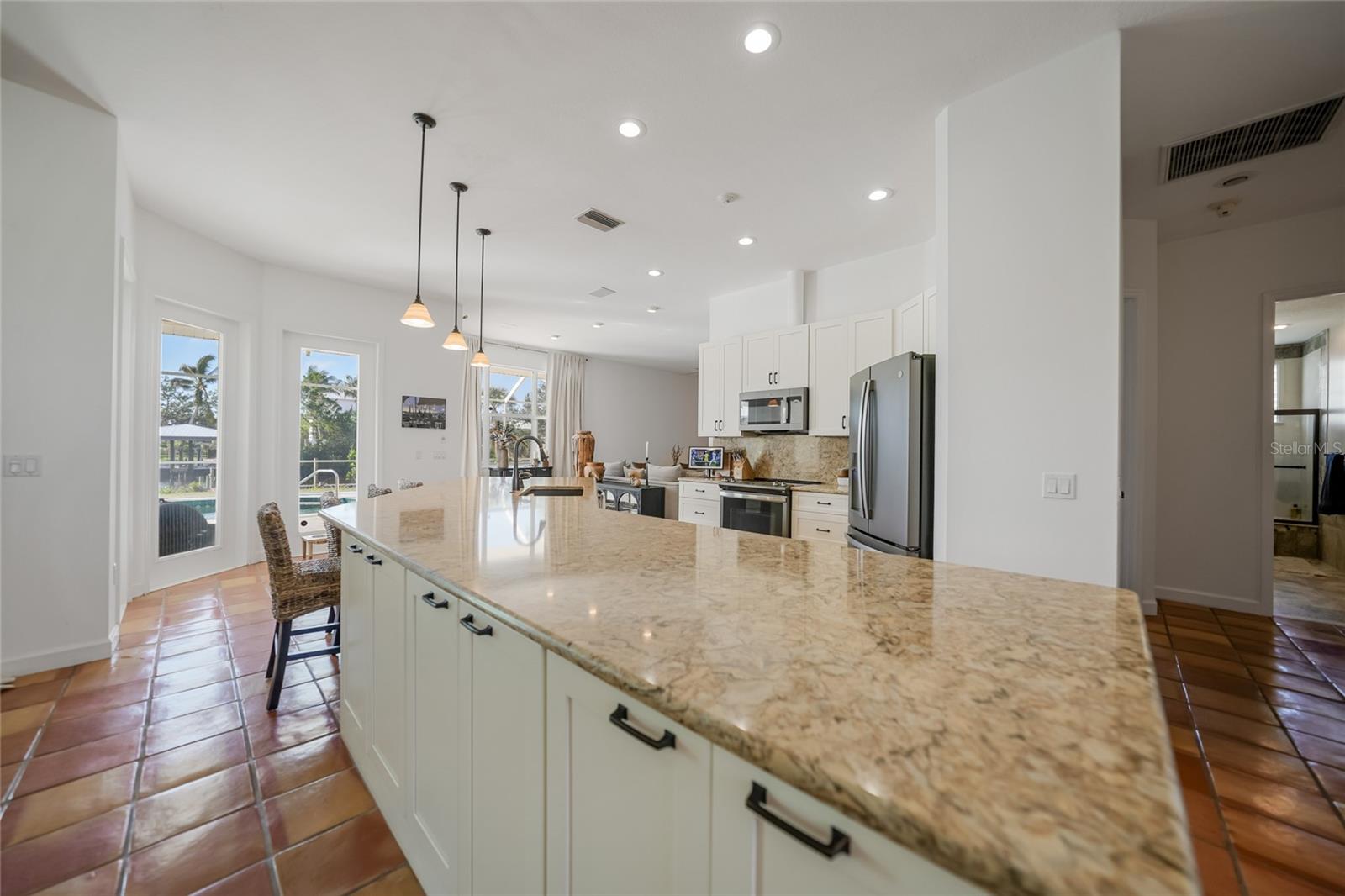 4658 ARLINGTON DR, PLACIDA, FL, 33946