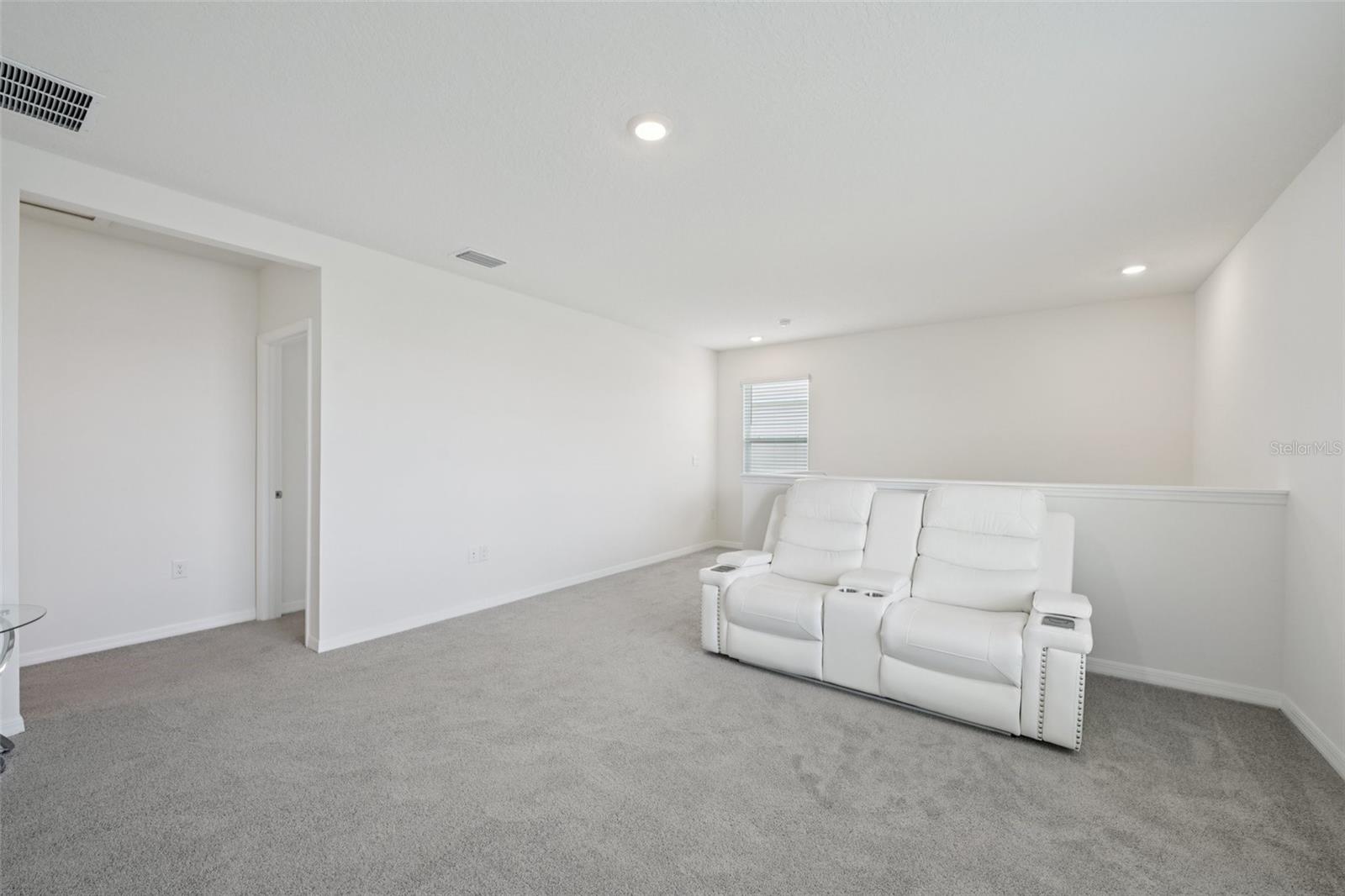 8379 ENDER HILLS DR, WESLEY CHAPEL, FL, 33545