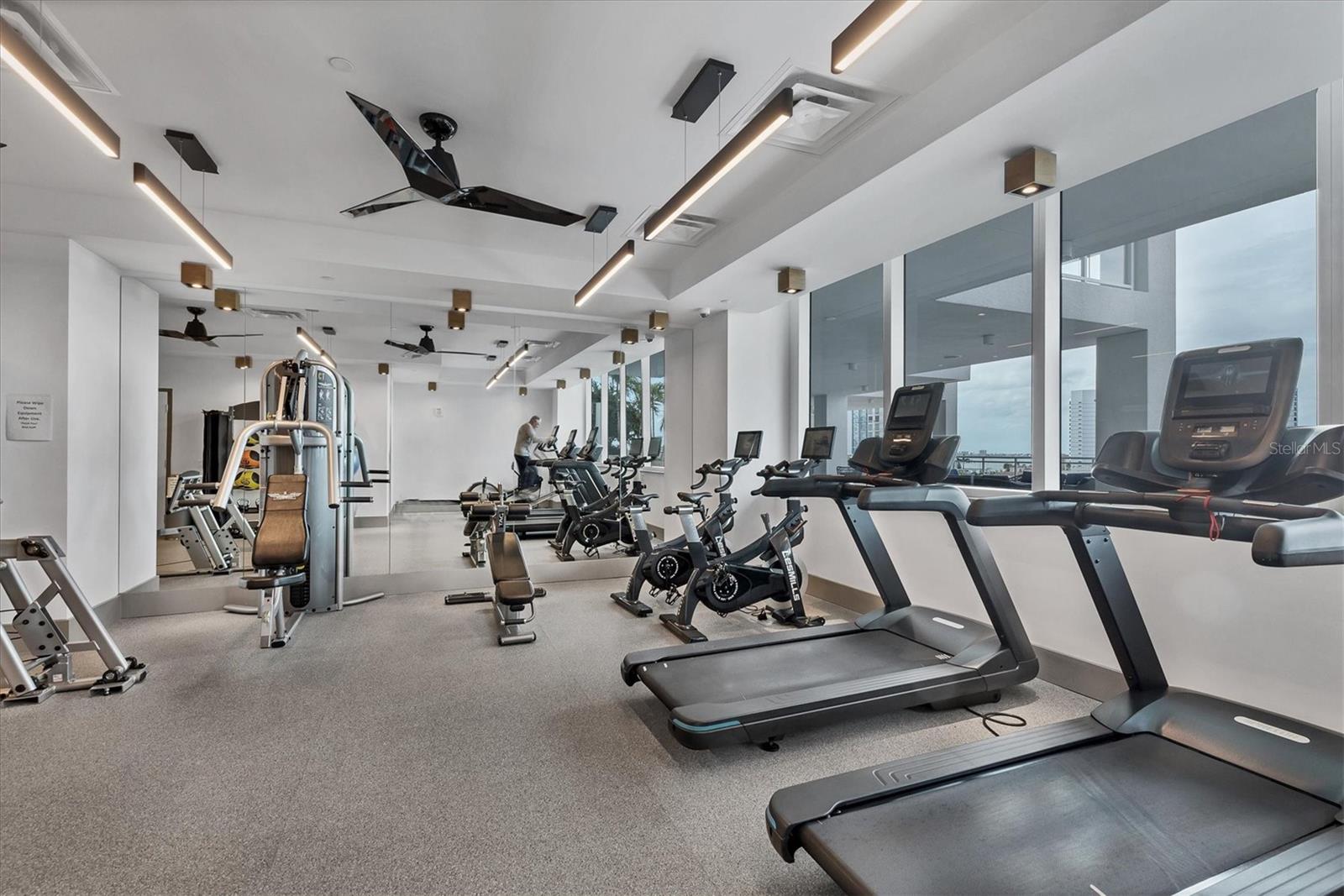 540 N TAMIAMI TRL #604, SARASOTA, FL, 34236