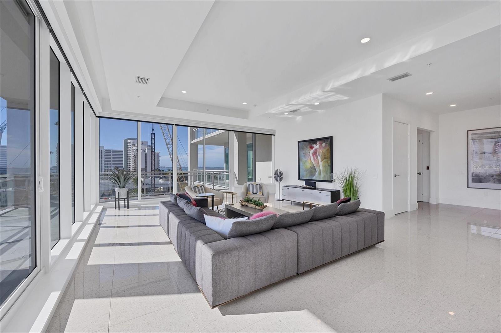 540 N TAMIAMI TRL #604, SARASOTA, FL, 34236