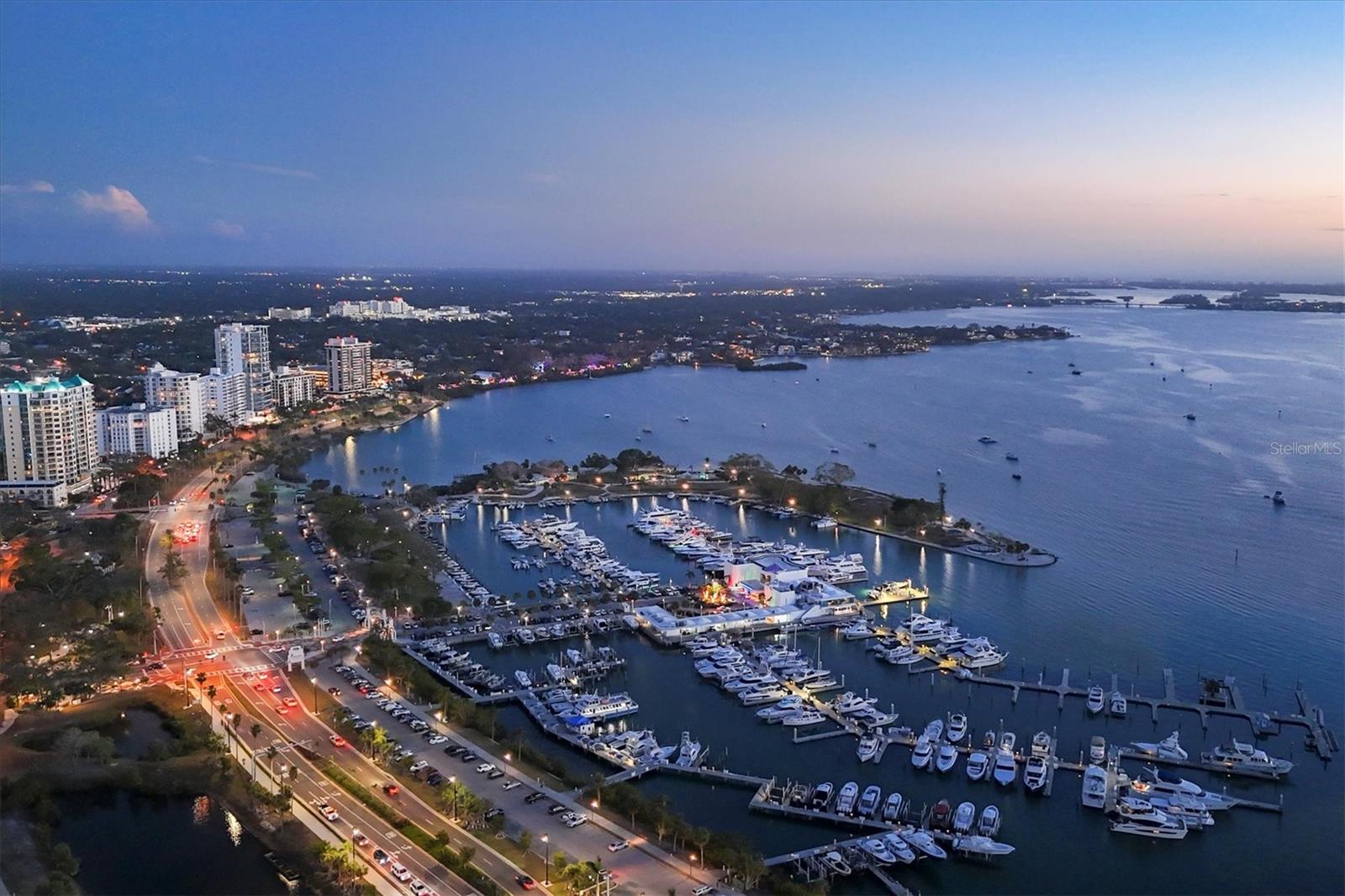 540 N TAMIAMI TRL #604, SARASOTA, FL, 34236