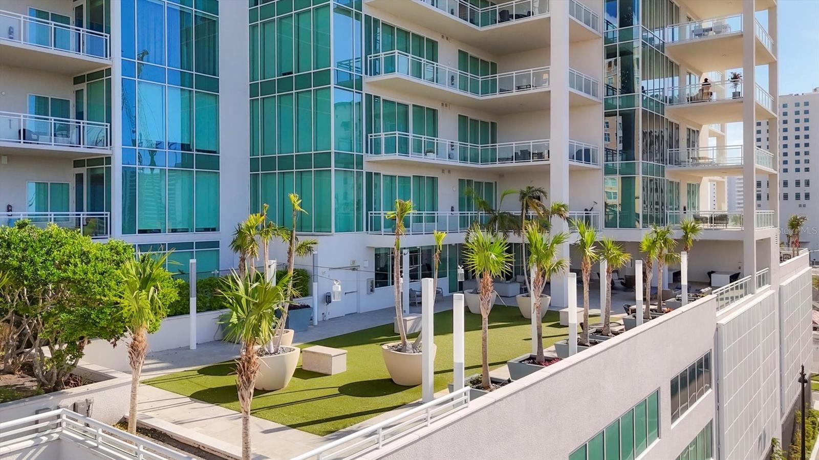 540 N TAMIAMI TRL #604, SARASOTA, FL, 34236
