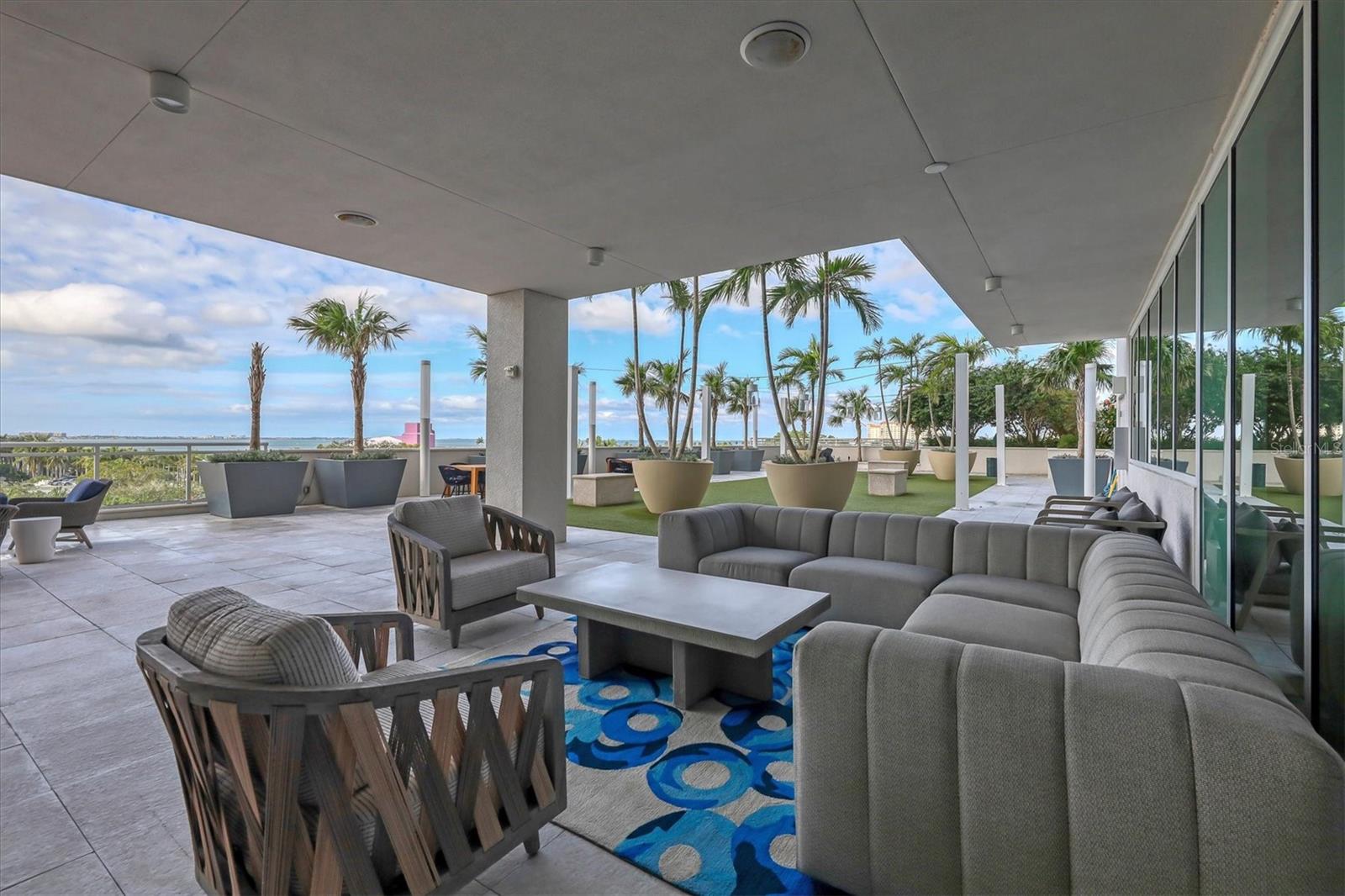 540 N TAMIAMI TRL #604, SARASOTA, FL, 34236
