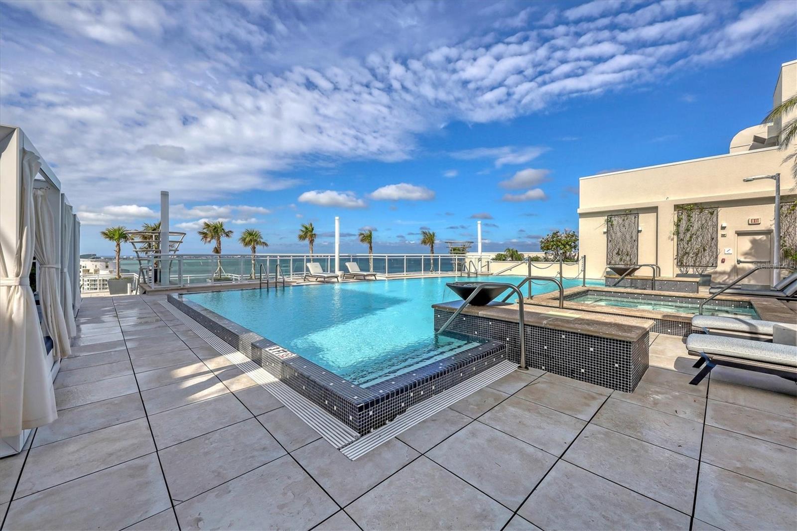 540 N TAMIAMI TRL #604, SARASOTA, FL, 34236