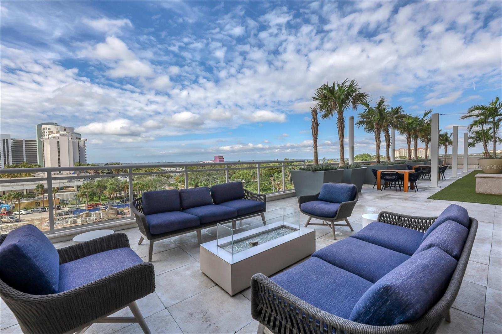 540 N TAMIAMI TRL #604, SARASOTA, FL, 34236