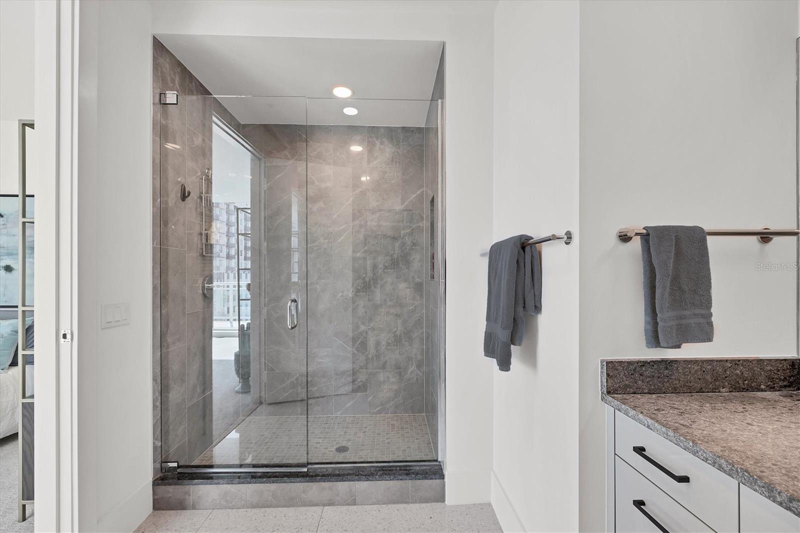 540 N TAMIAMI TRL #604, SARASOTA, FL, 34236