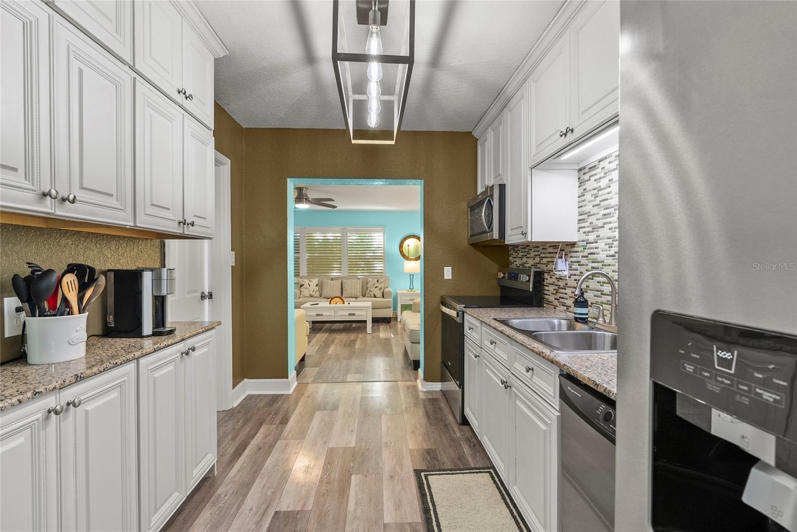 3014 W HELEN AVE, TAMPA, FL, 33611